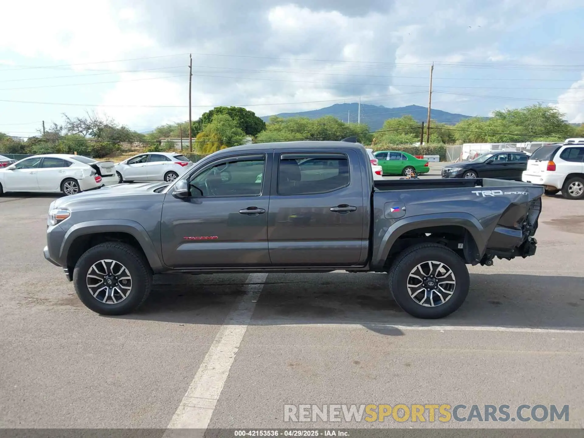 14 Photograph of a damaged car 3TYAZ5CN0PT033154 TOYOTA TACOMA 2023