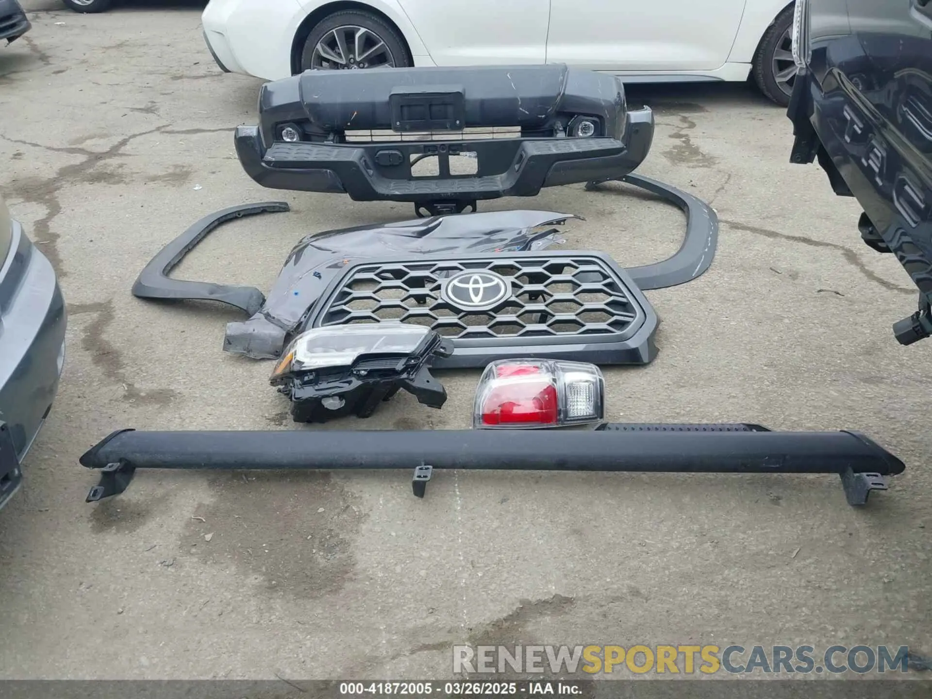 12 Фотография поврежденного автомобиля 3TYAZ5CN1PT041683 TOYOTA TACOMA 2023