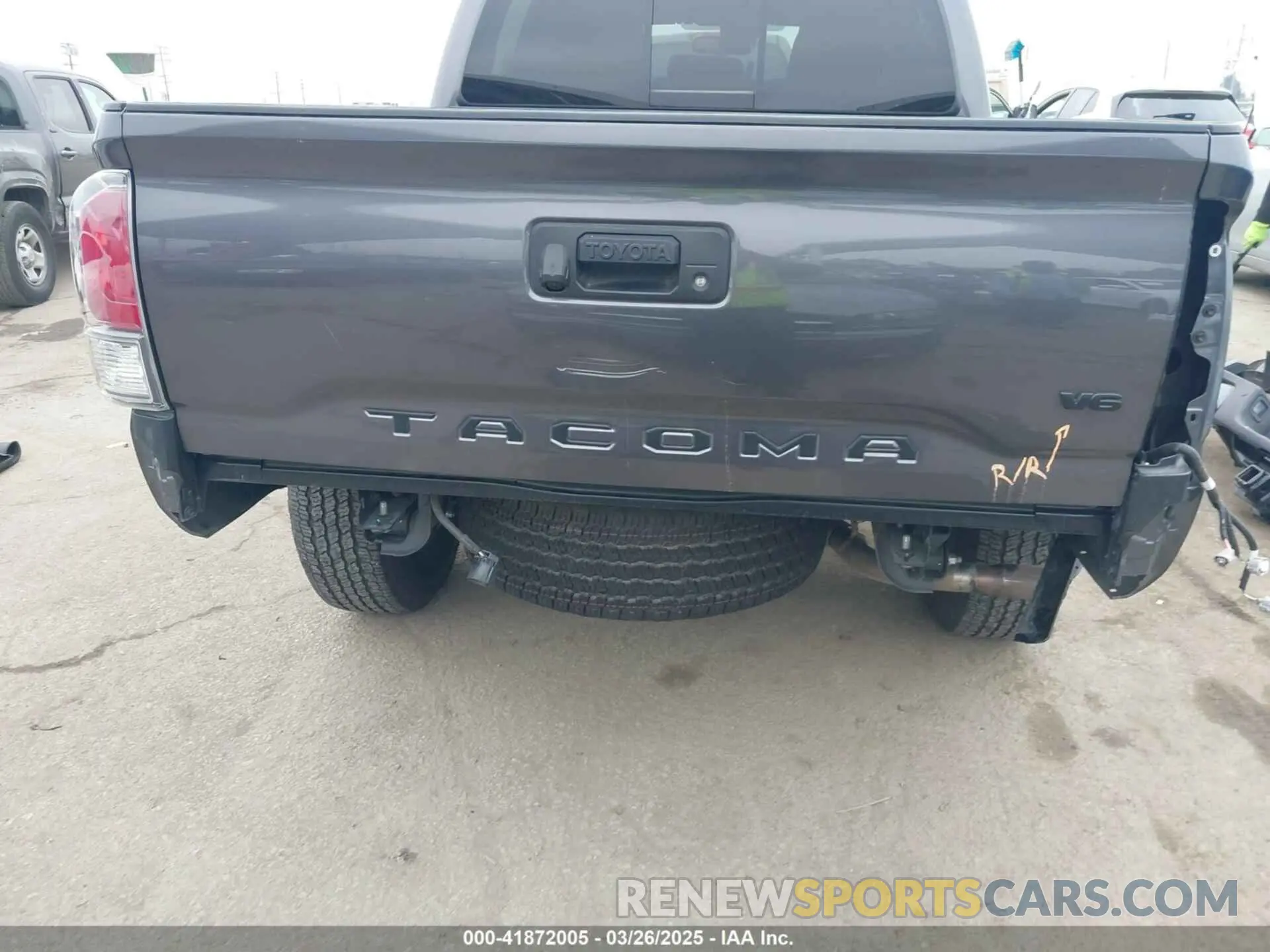 18 Фотография поврежденного автомобиля 3TYAZ5CN1PT041683 TOYOTA TACOMA 2023