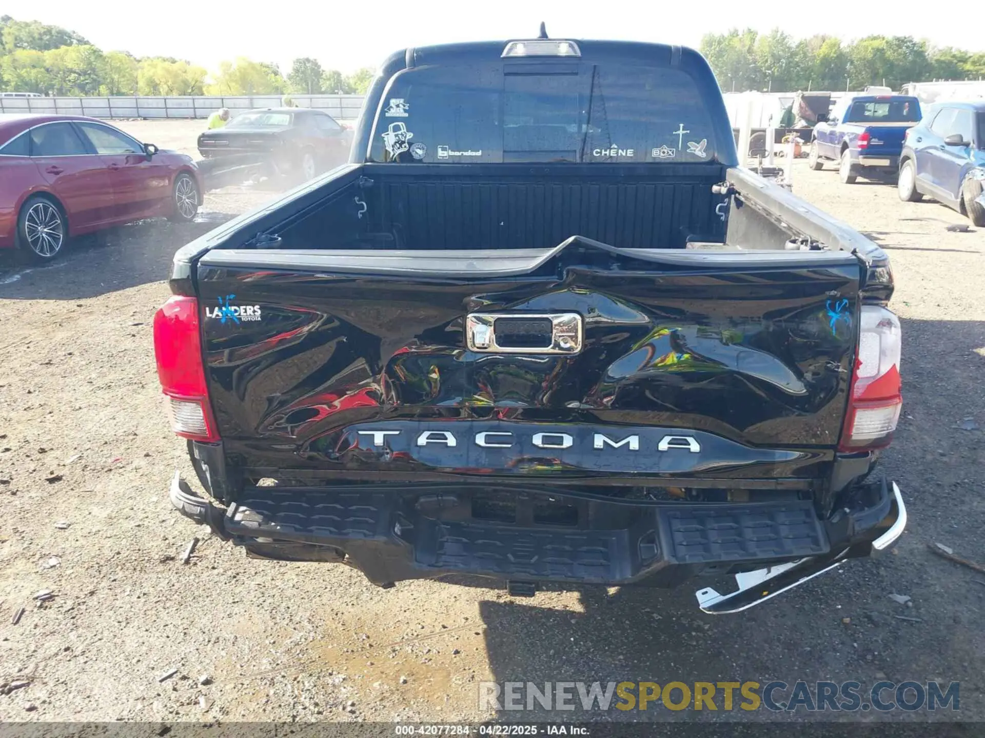 17 Photograph of a damaged car 3TYAZ5CN5PT036387 TOYOTA TACOMA 2023