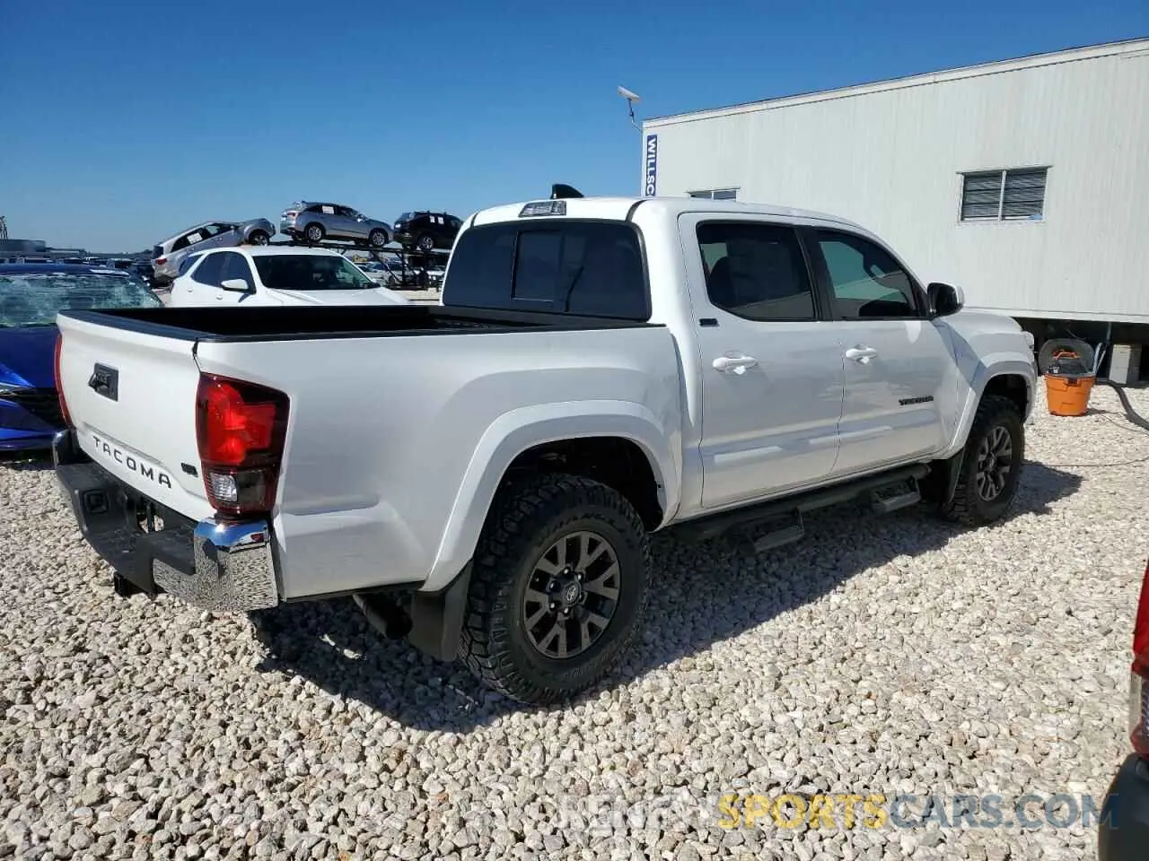 3 Photograph of a damaged car 3TYAZ5CN5PT037636 TOYOTA TACOMA 2023