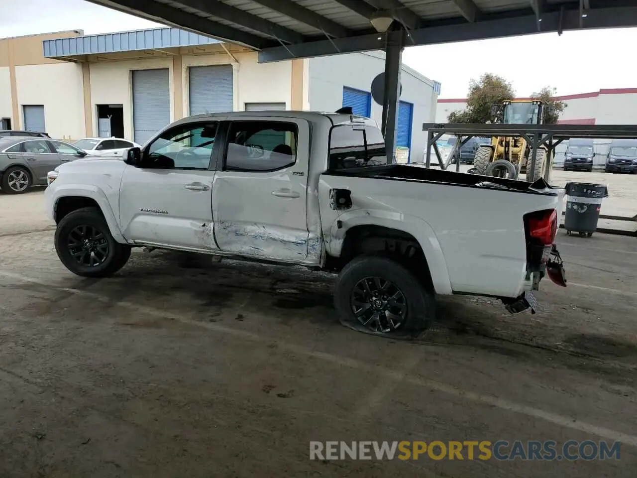 2 Фотография поврежденного автомобиля 3TYAZ5CN6PT030405 TOYOTA TACOMA 2023
