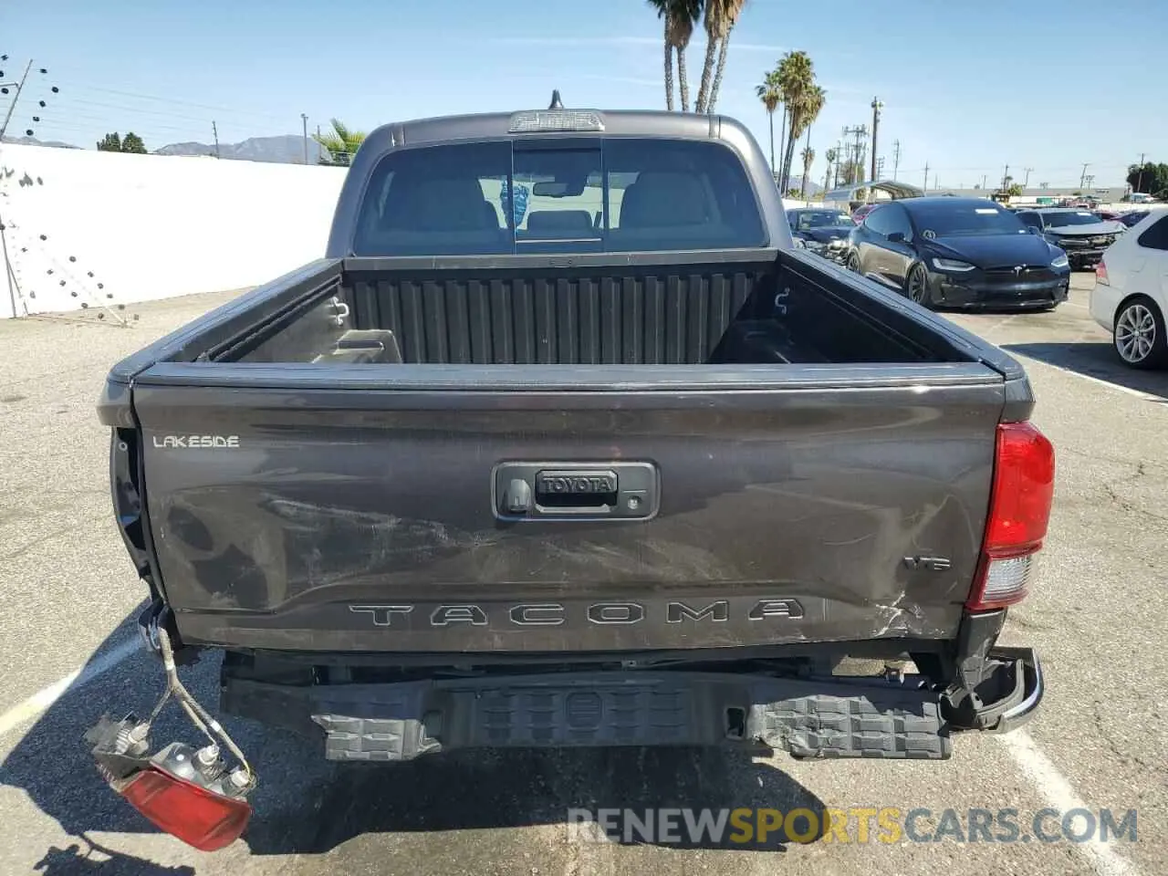 6 Photograph of a damaged car 3TYAZ5CN6PT030551 TOYOTA TACOMA 2023