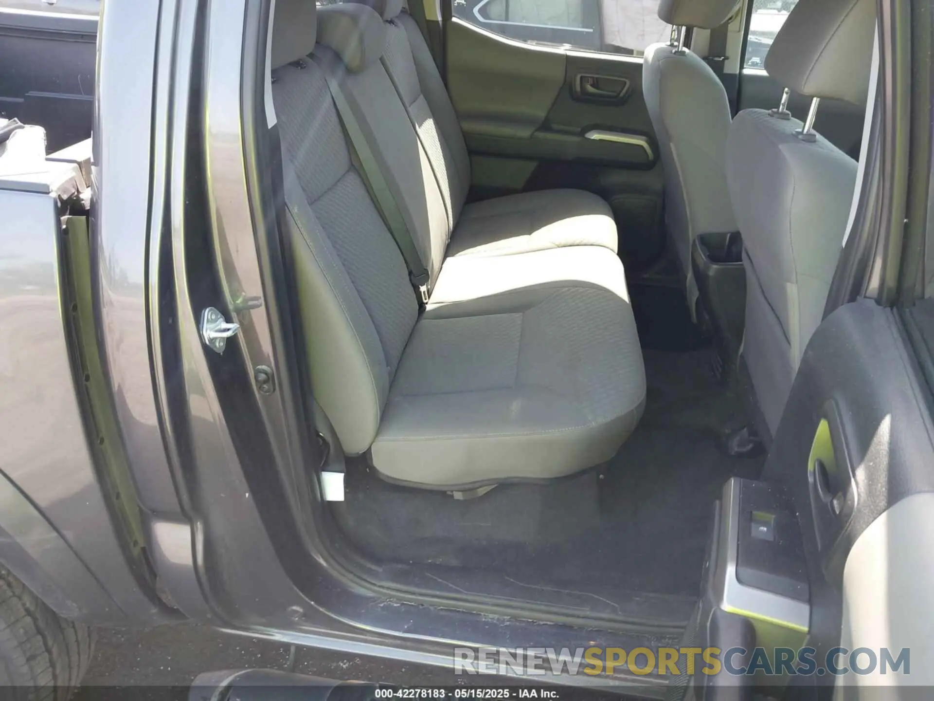 8 Фотография поврежденного автомобиля 3TYAZ5CN6PT039184 TOYOTA TACOMA 2023