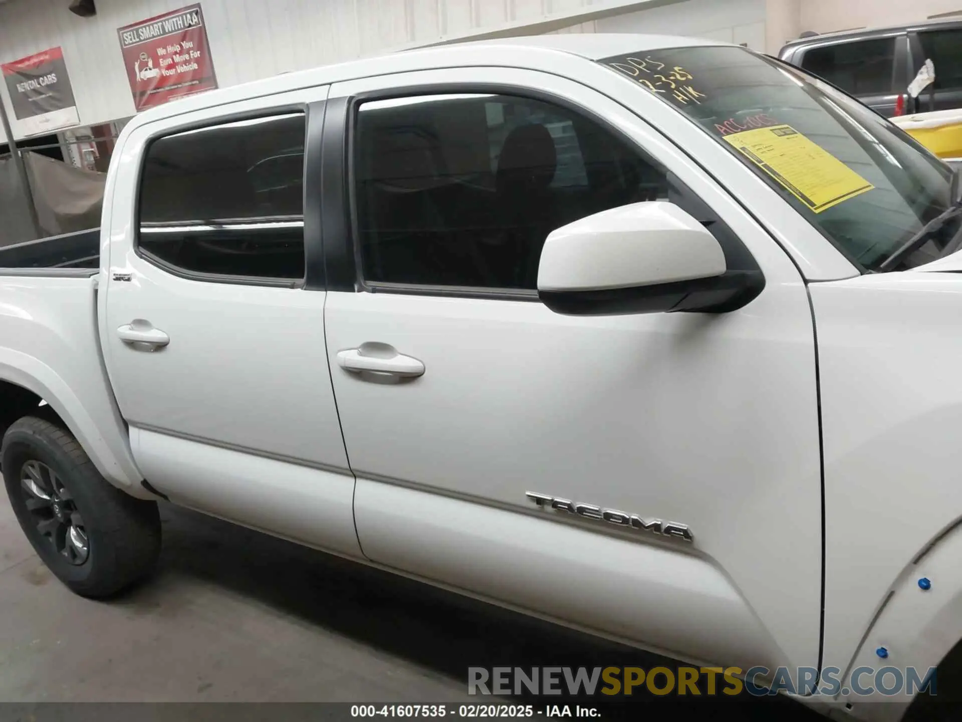 14 Photograph of a damaged car 3TYAZ5CN9PT030723 TOYOTA TACOMA 2023