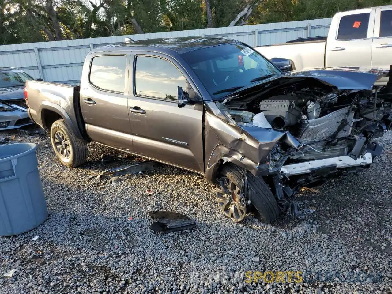 4 Фотография поврежденного автомобиля 3TYAZ5CN9PT039874 TOYOTA TACOMA 2023