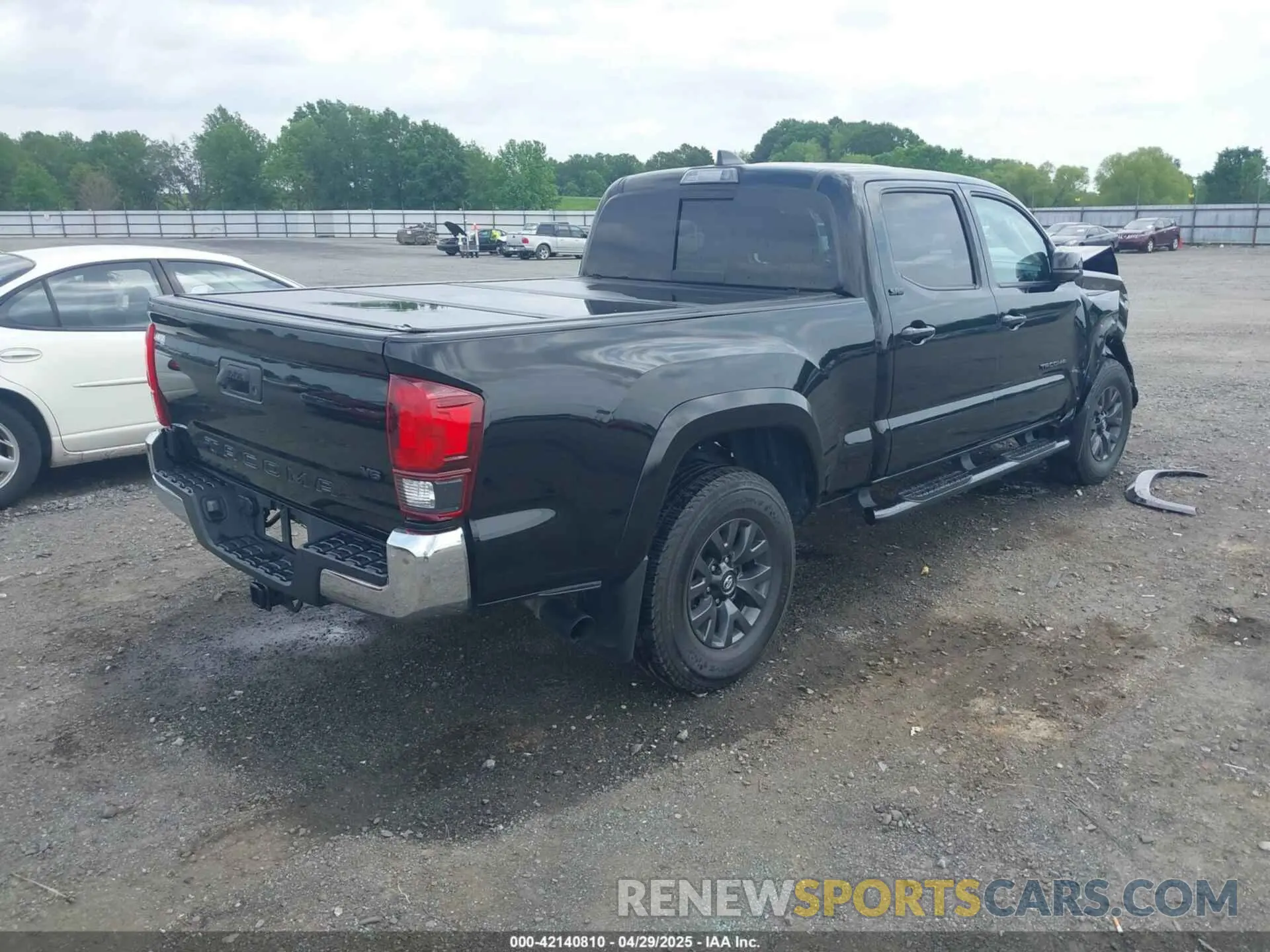 4 Photograph of a damaged car 3TYBZ5DN9PT002746 TOYOTA TACOMA 2023