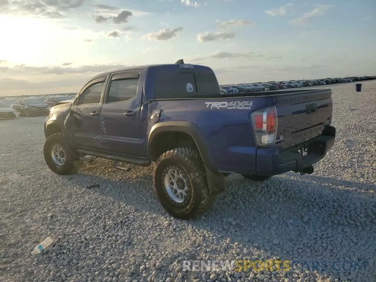 2 Фотография поврежденного автомобиля 3TYCZ5AN0PT126459 TOYOTA TACOMA 2023
