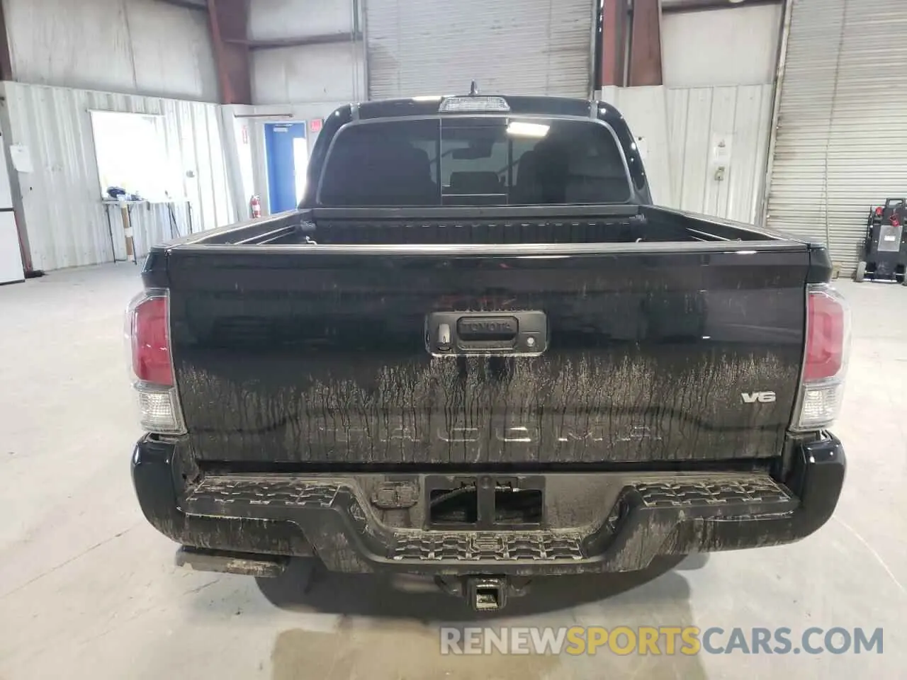 6 Photograph of a damaged car 3TYCZ5AN0PT133895 TOYOTA TACOMA 2023