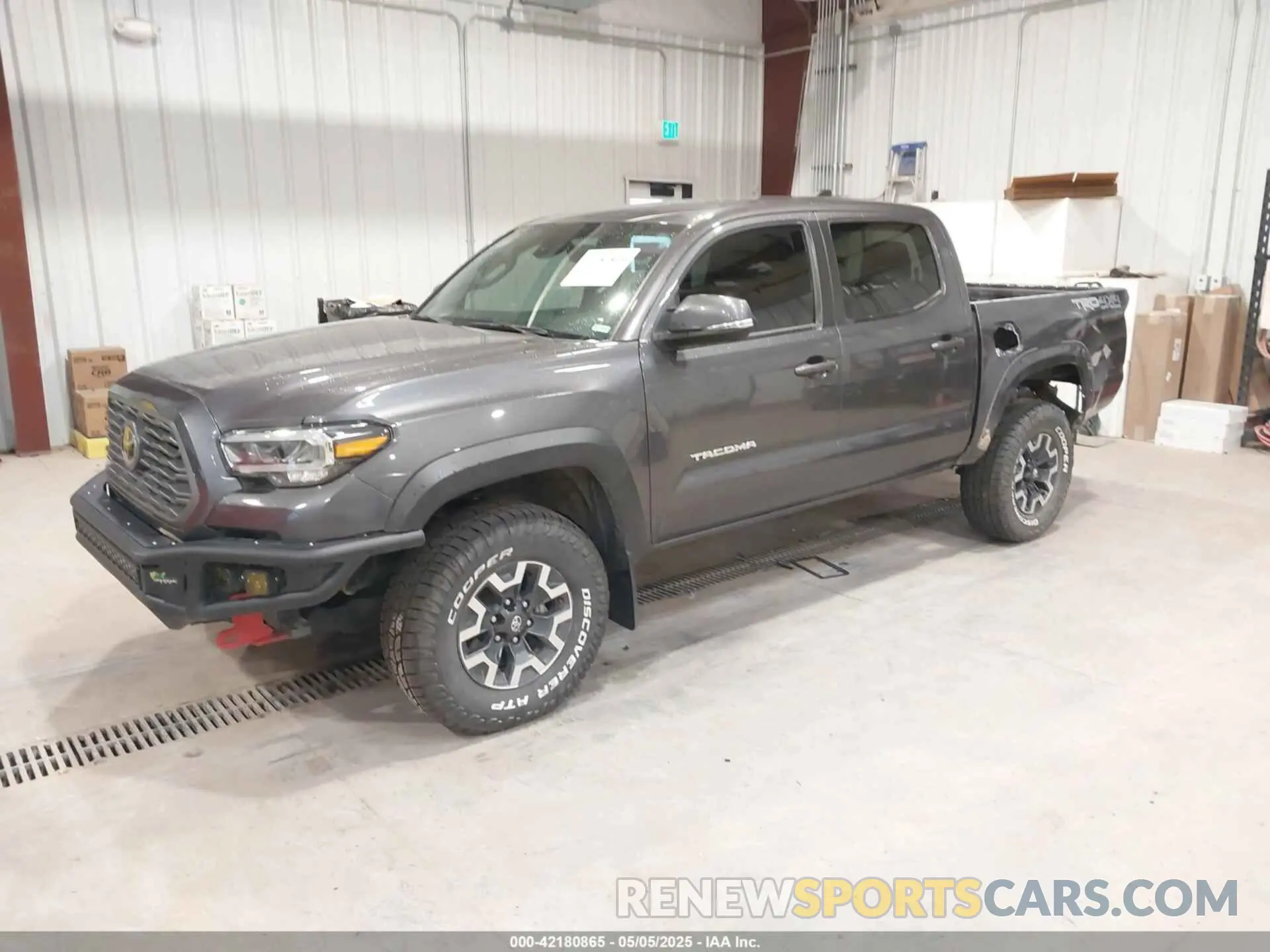 2 Фотография поврежденного автомобиля 3TYCZ5AN0PT178013 TOYOTA TACOMA 2023