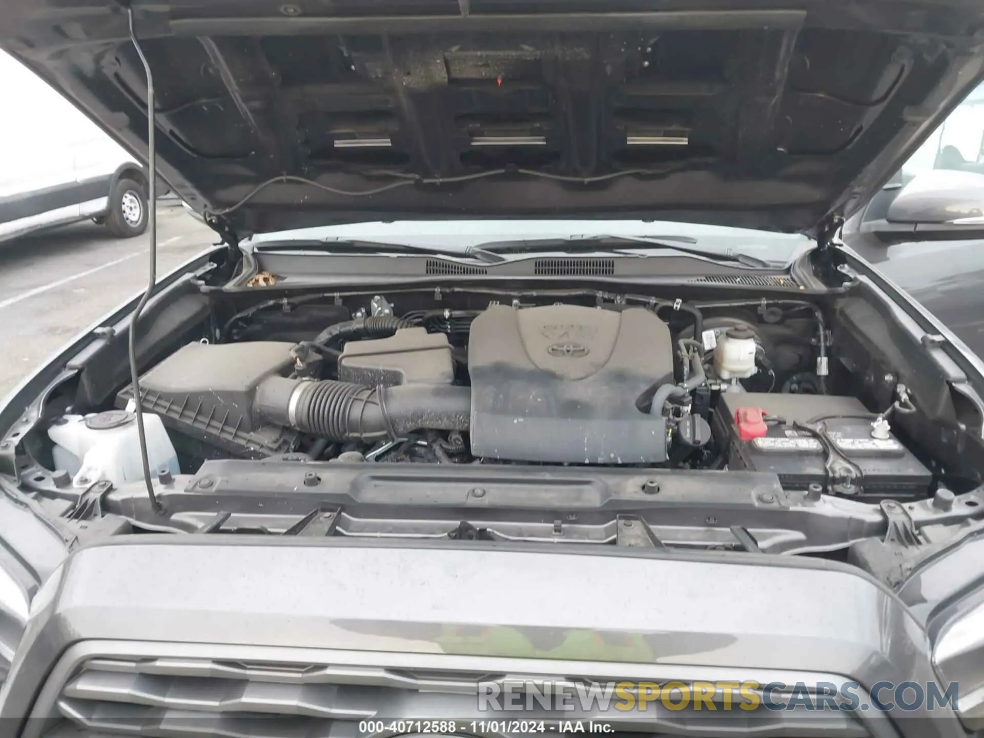 10 Фотография поврежденного автомобиля 3TYCZ5AN1PT132917 TOYOTA TACOMA 2023
