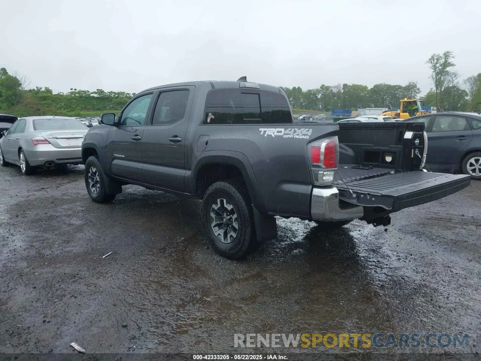 3 Photograph of a damaged car 3TYCZ5AN3PT124737 TOYOTA TACOMA 2023