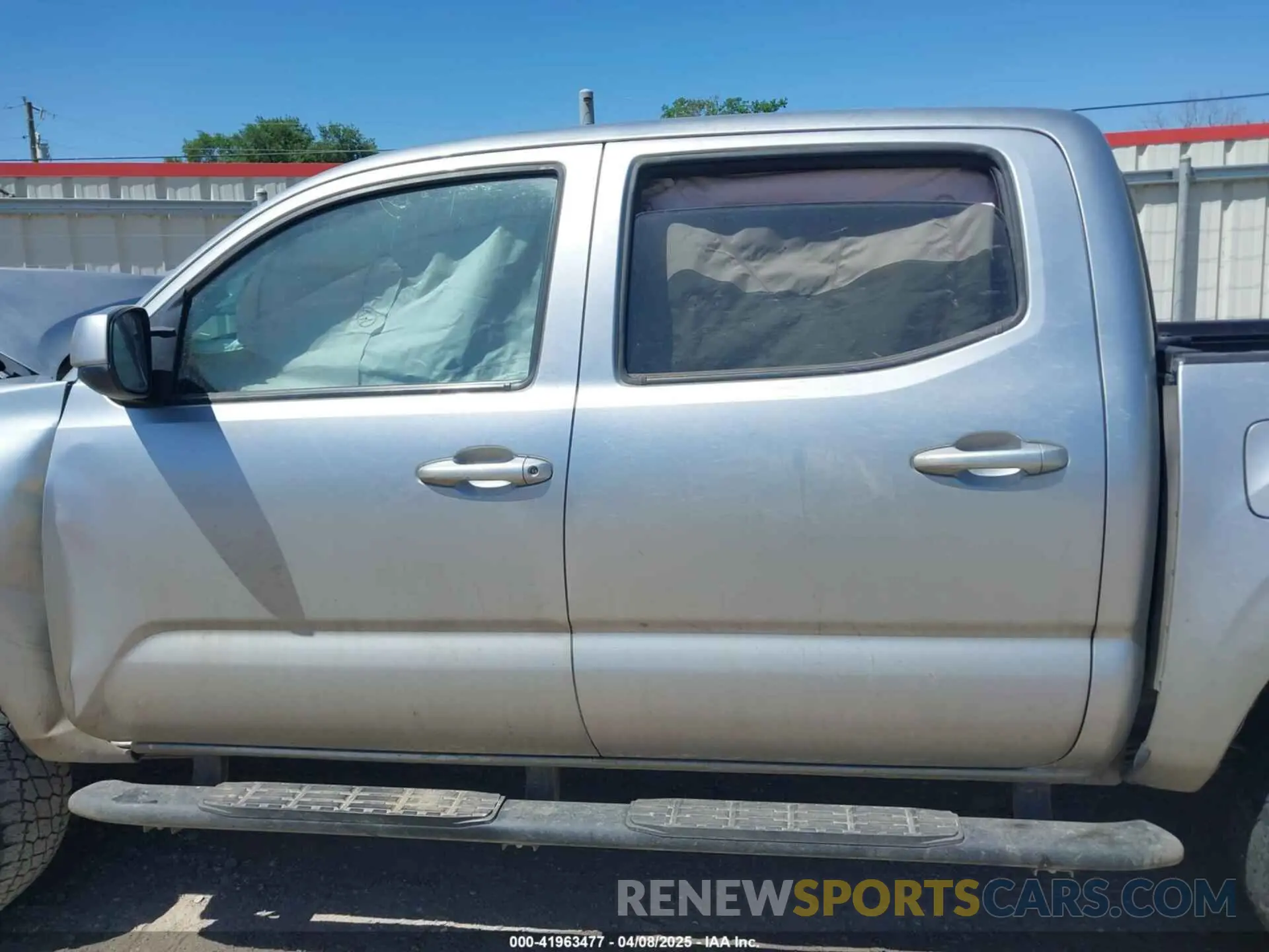 13 Photograph of a damaged car 3TYCZ5AN3PT135415 TOYOTA TACOMA 2023