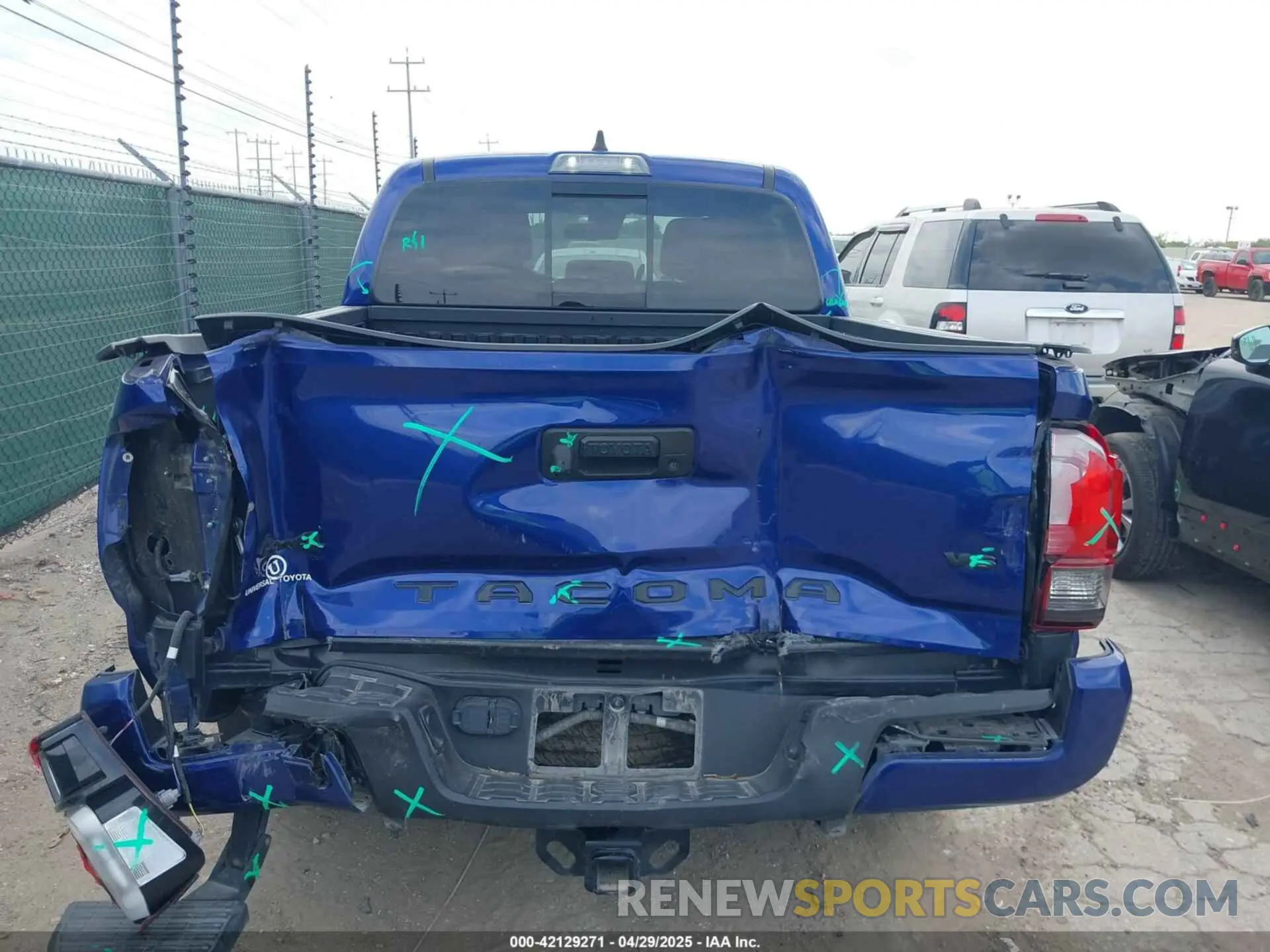 16 Photograph of a damaged car 3TYCZ5AN3PT154966 TOYOTA TACOMA 2023