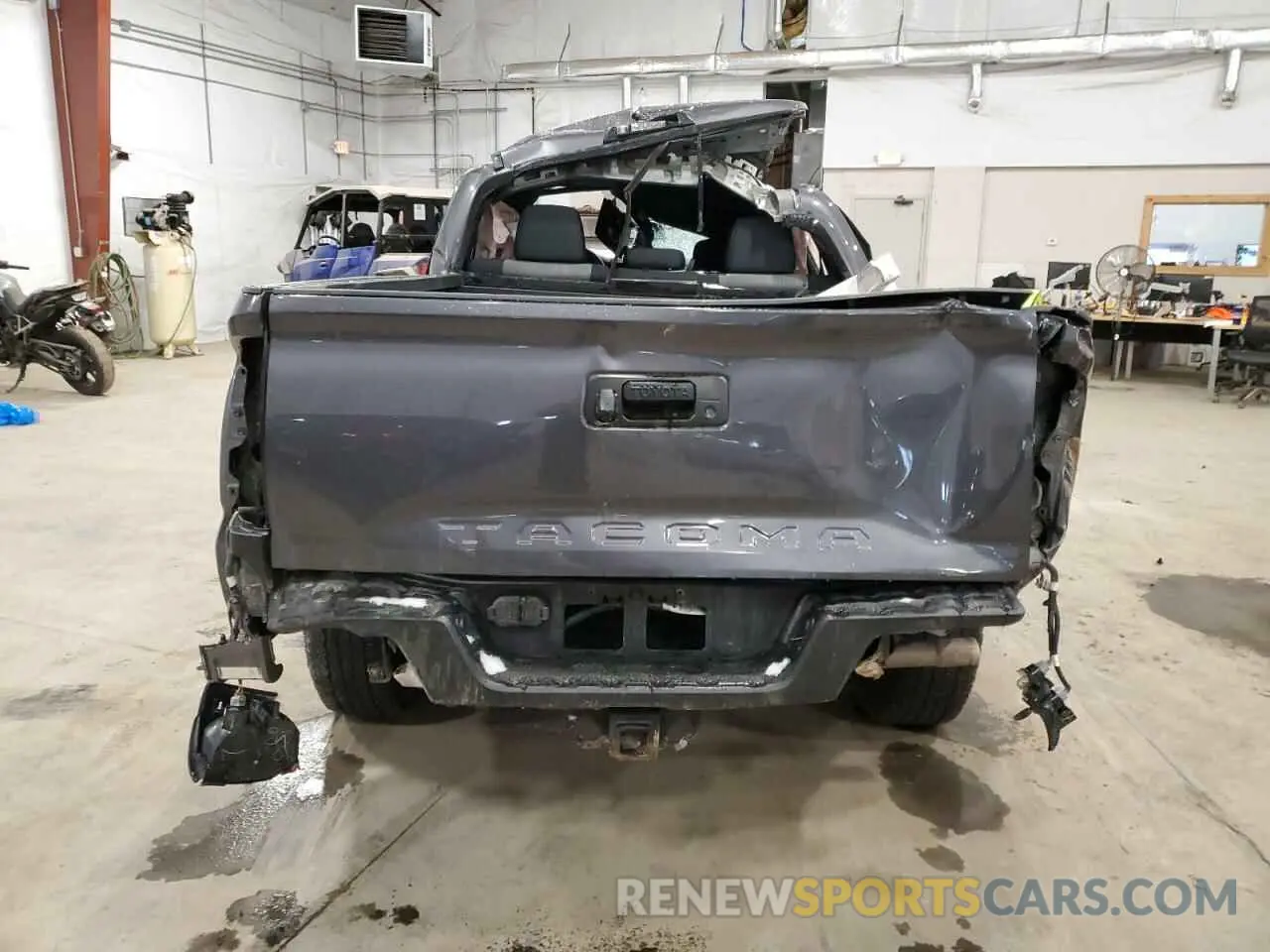 6 Photograph of a damaged car 3TYCZ5AN3PT175168 TOYOTA TACOMA 2023