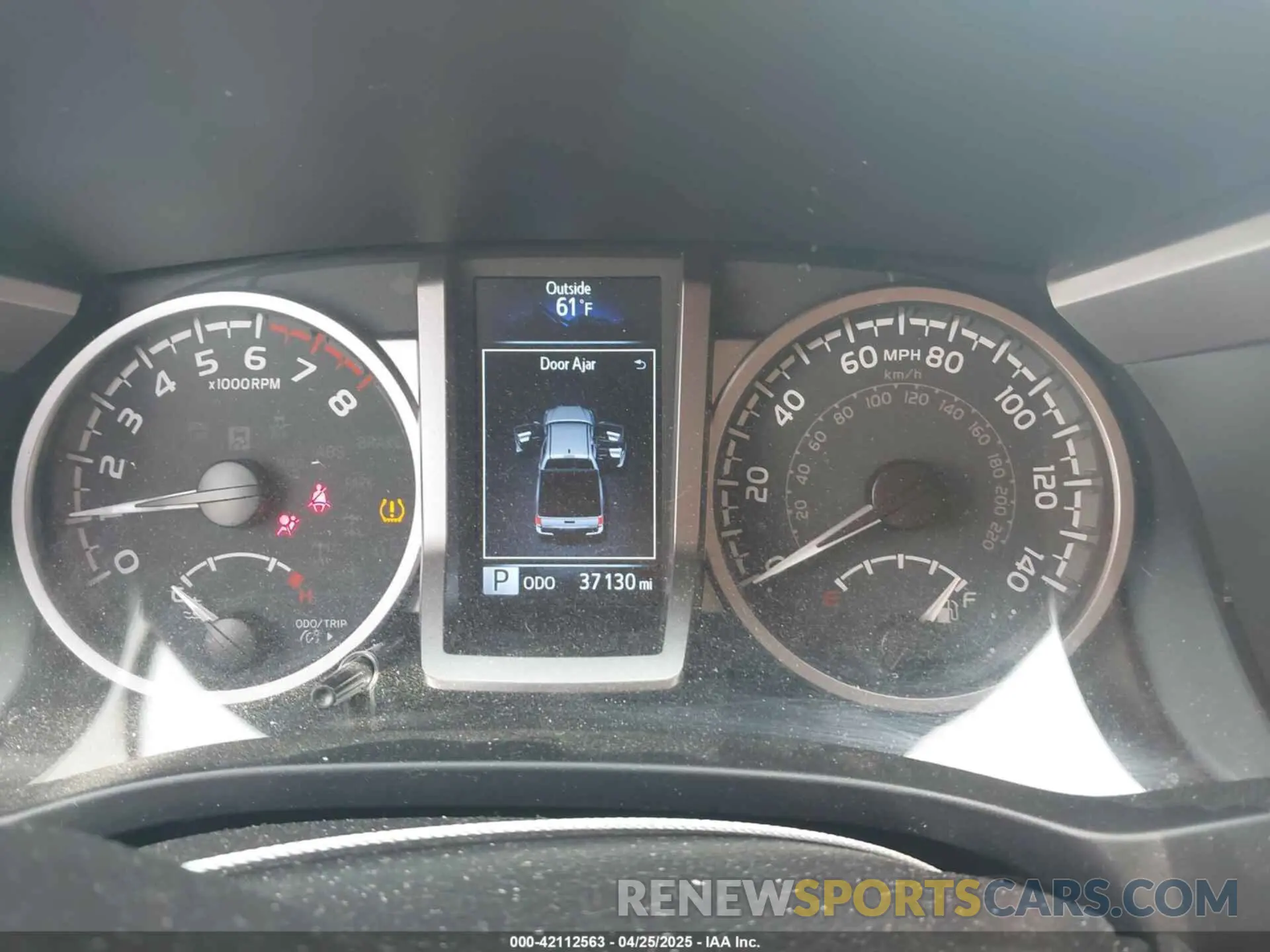 7 Фотография поврежденного автомобиля 3TYCZ5AN4PT136492 TOYOTA TACOMA 2023