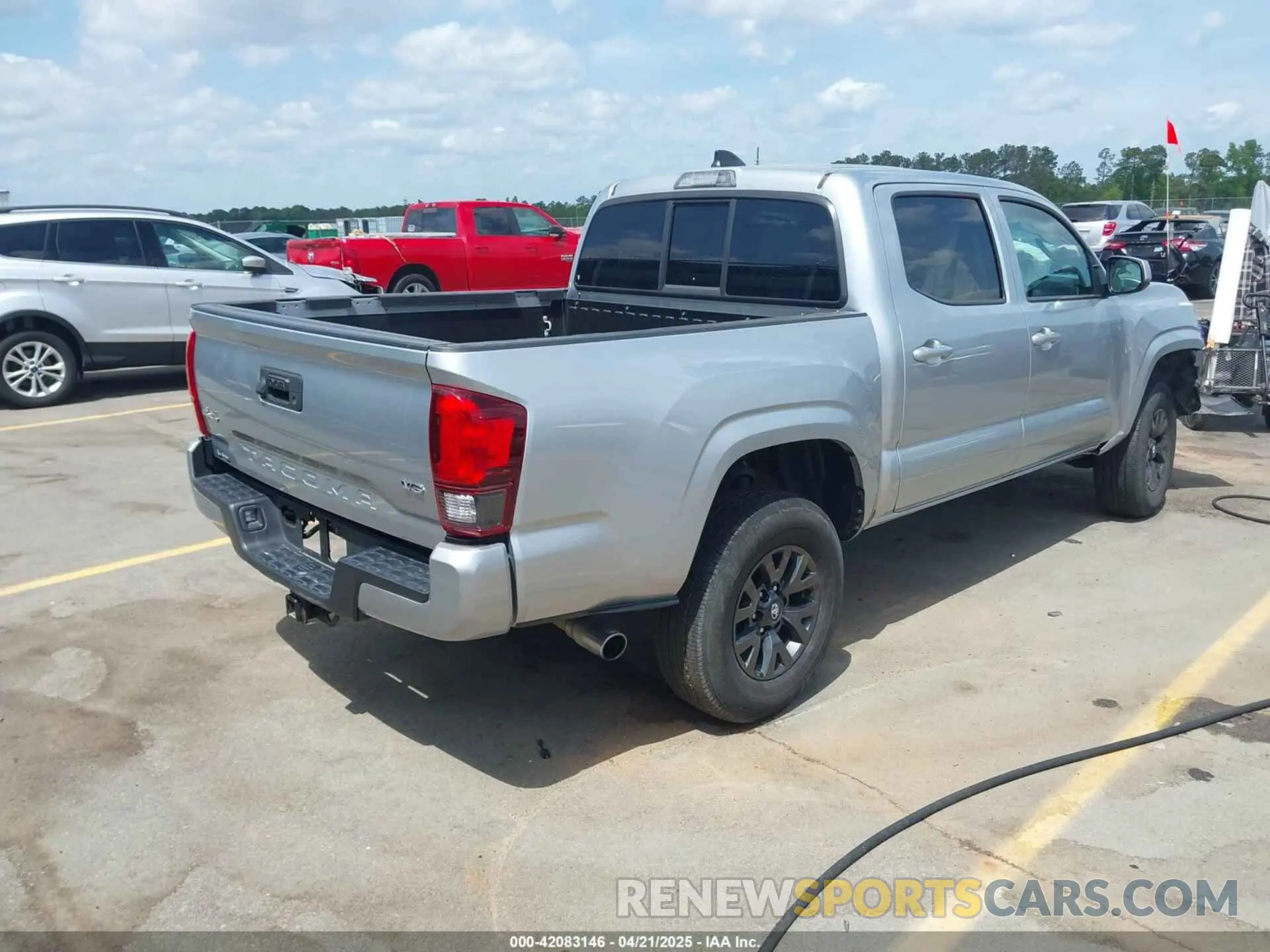 4 Фотография поврежденного автомобиля 3TYCZ5AN4PT149730 TOYOTA TACOMA 2023