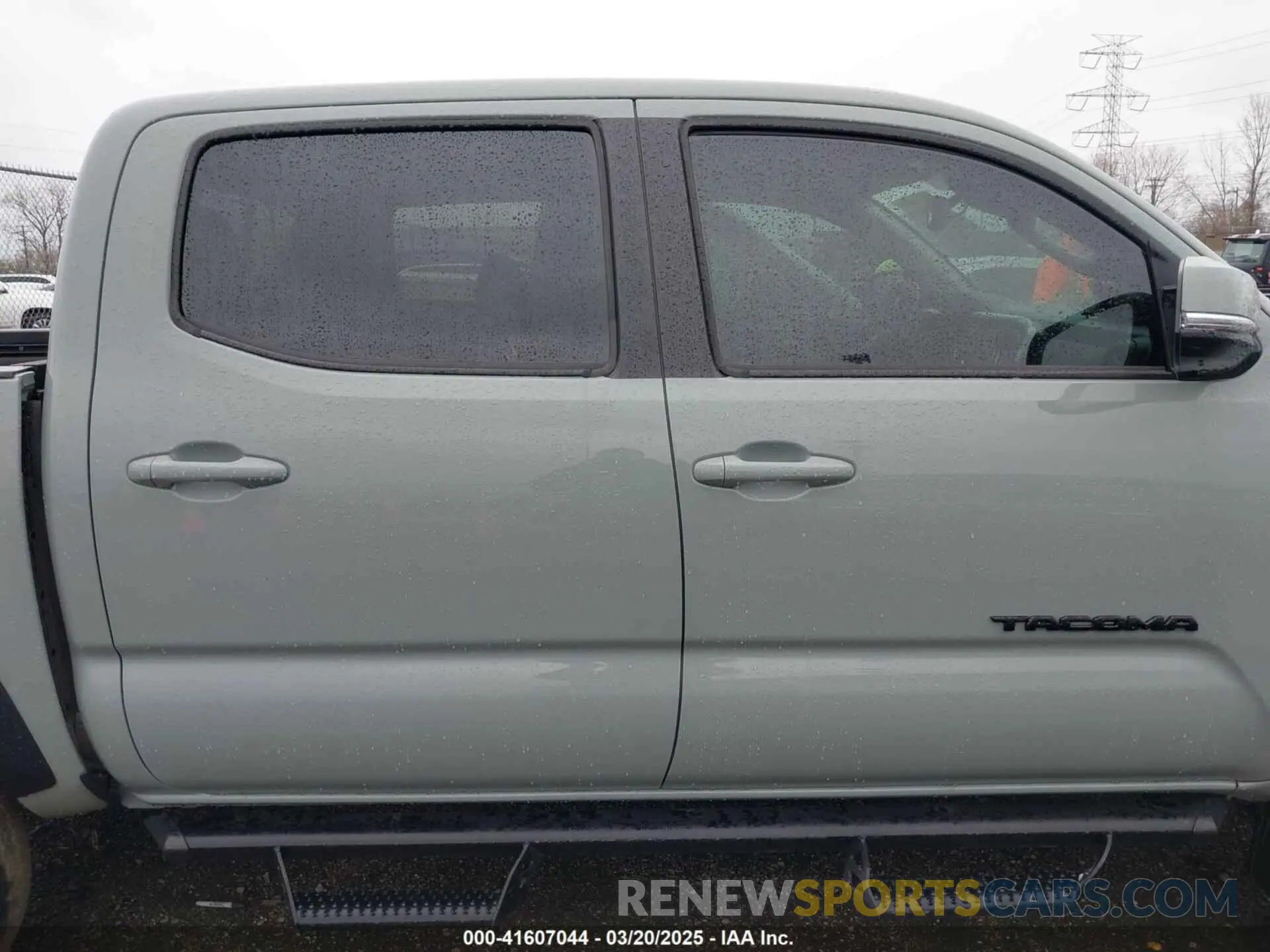 13 Photograph of a damaged car 3TYCZ5AN5PT133388 TOYOTA TACOMA 2023
