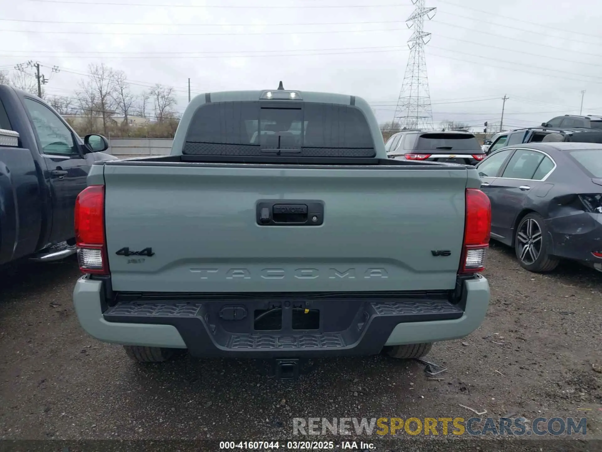 16 Photograph of a damaged car 3TYCZ5AN5PT133388 TOYOTA TACOMA 2023