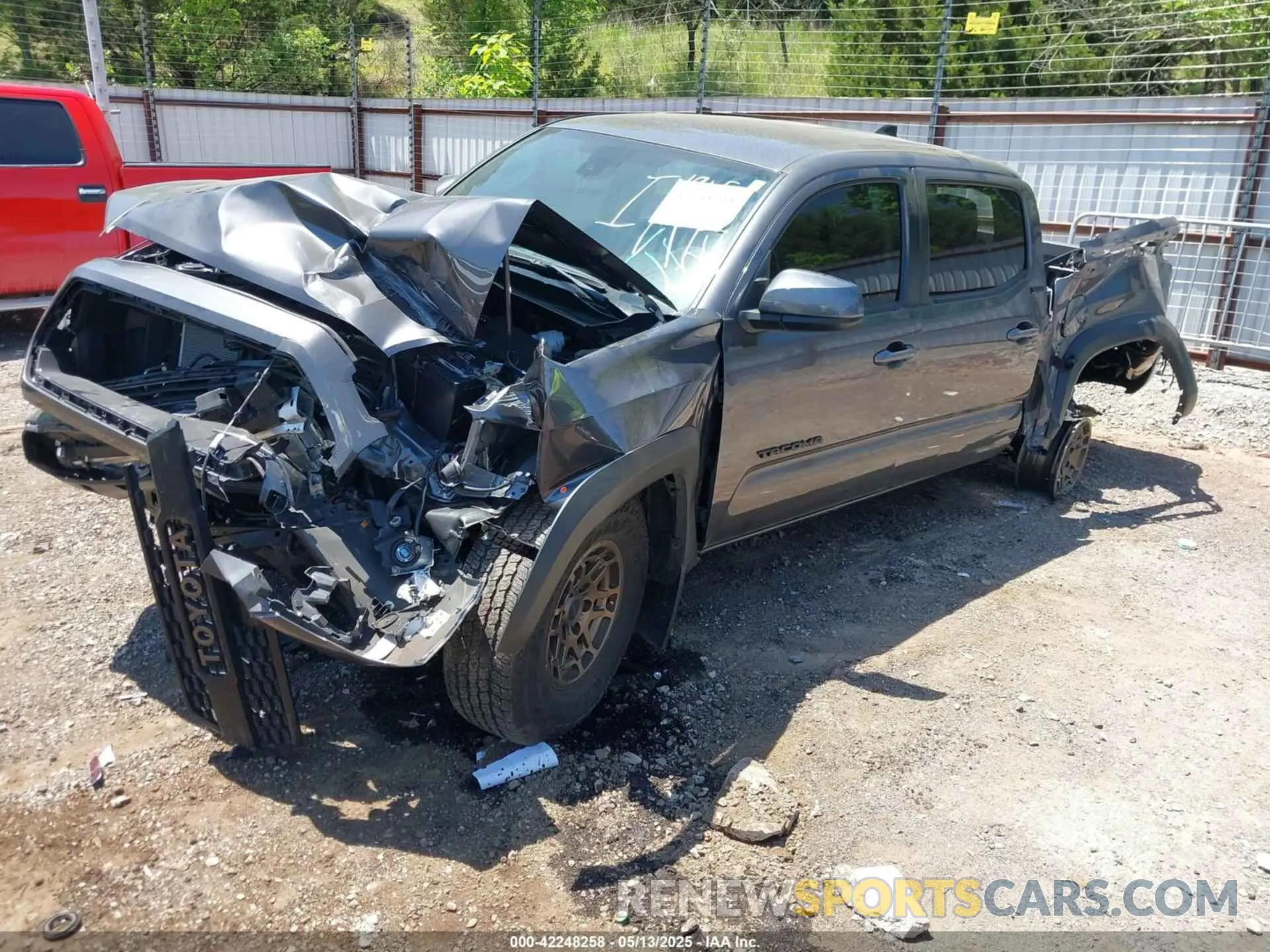 2 Фотография поврежденного автомобиля 3TYCZ5AN7PT141945 TOYOTA TACOMA 2023