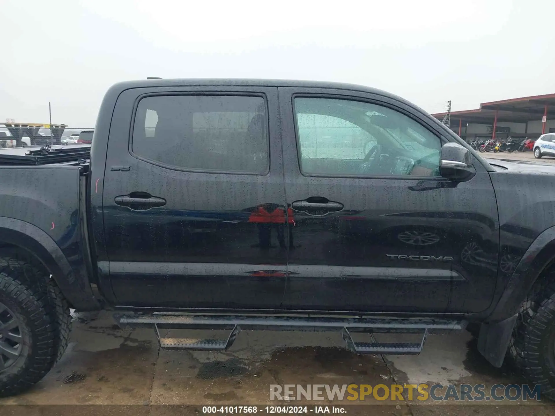 13 Фотография поврежденного автомобиля 3TYCZ5AN7PT147373 TOYOTA TACOMA 2023