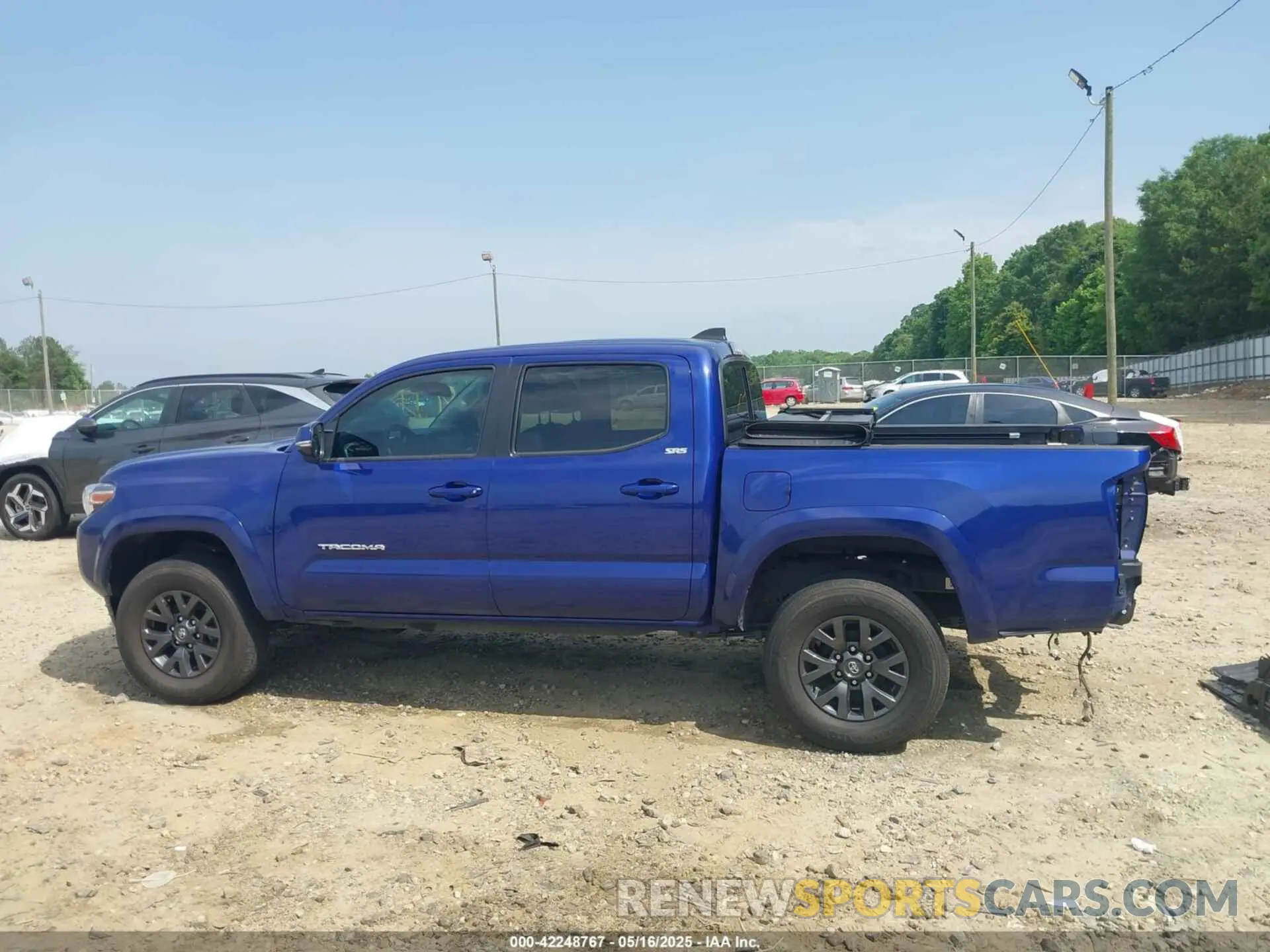 15 Photograph of a damaged car 3TYCZ5AN8PT116052 TOYOTA TACOMA 2023