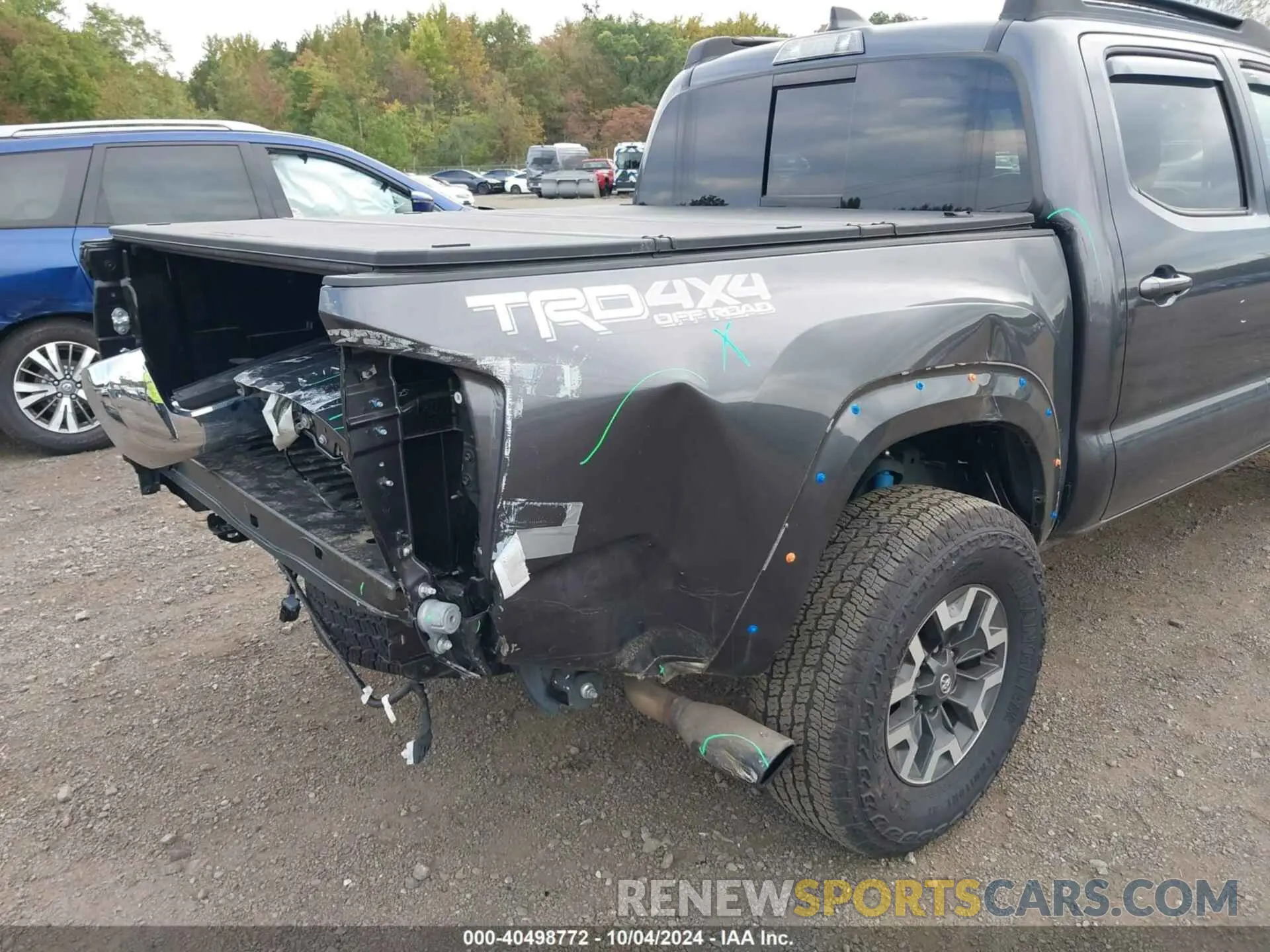 19 Photograph of a damaged car 3TYCZ5ANXPT136223 TOYOTA TACOMA 2023