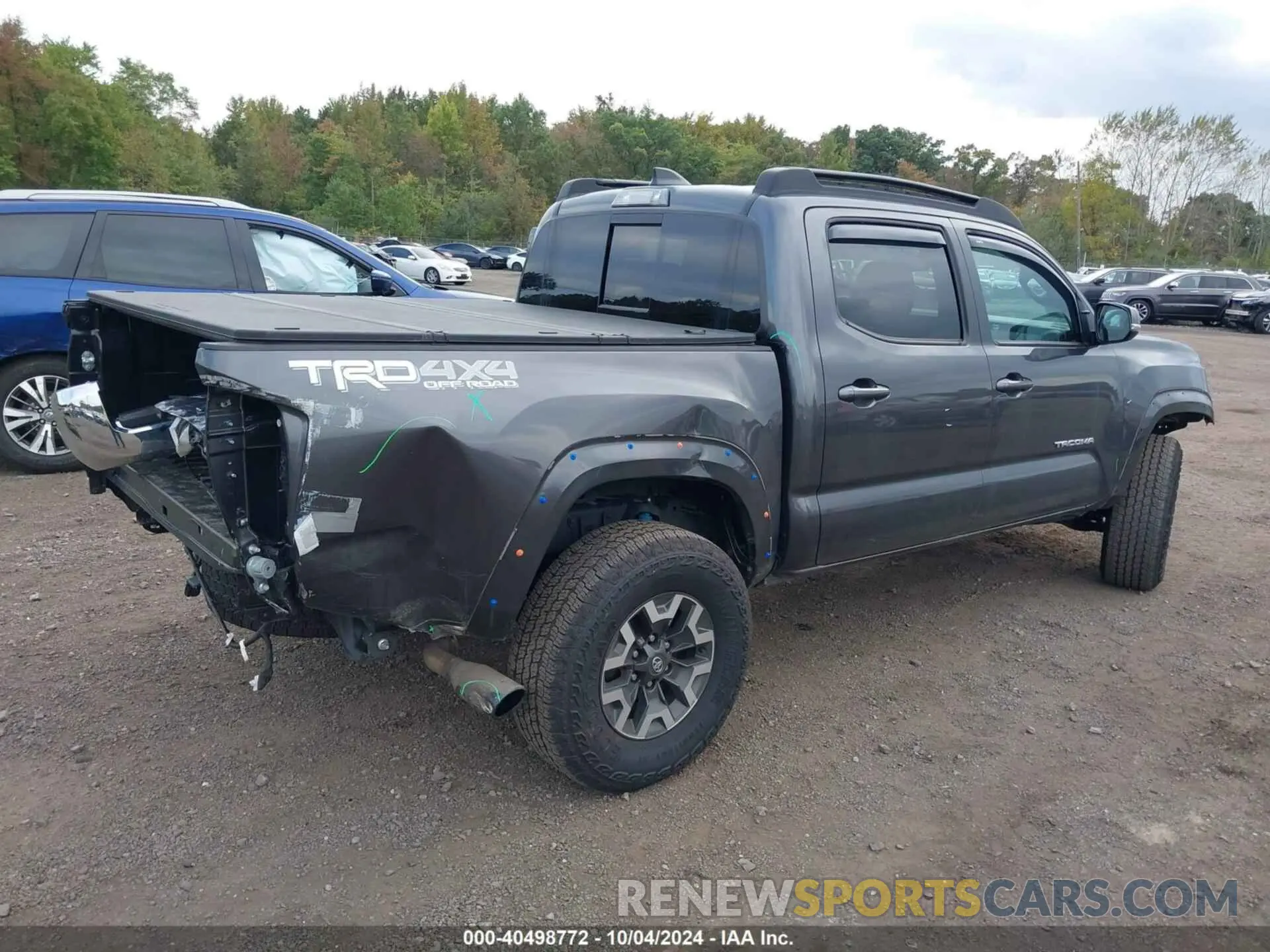 4 Photograph of a damaged car 3TYCZ5ANXPT136223 TOYOTA TACOMA 2023