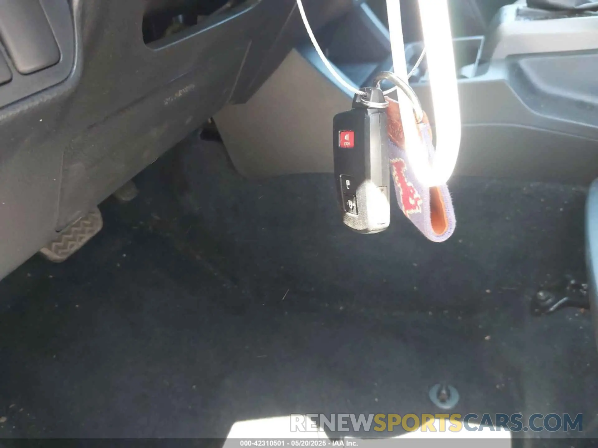 11 Photograph of a damaged car 3TYCZ5ANXPT167858 TOYOTA TACOMA 2023