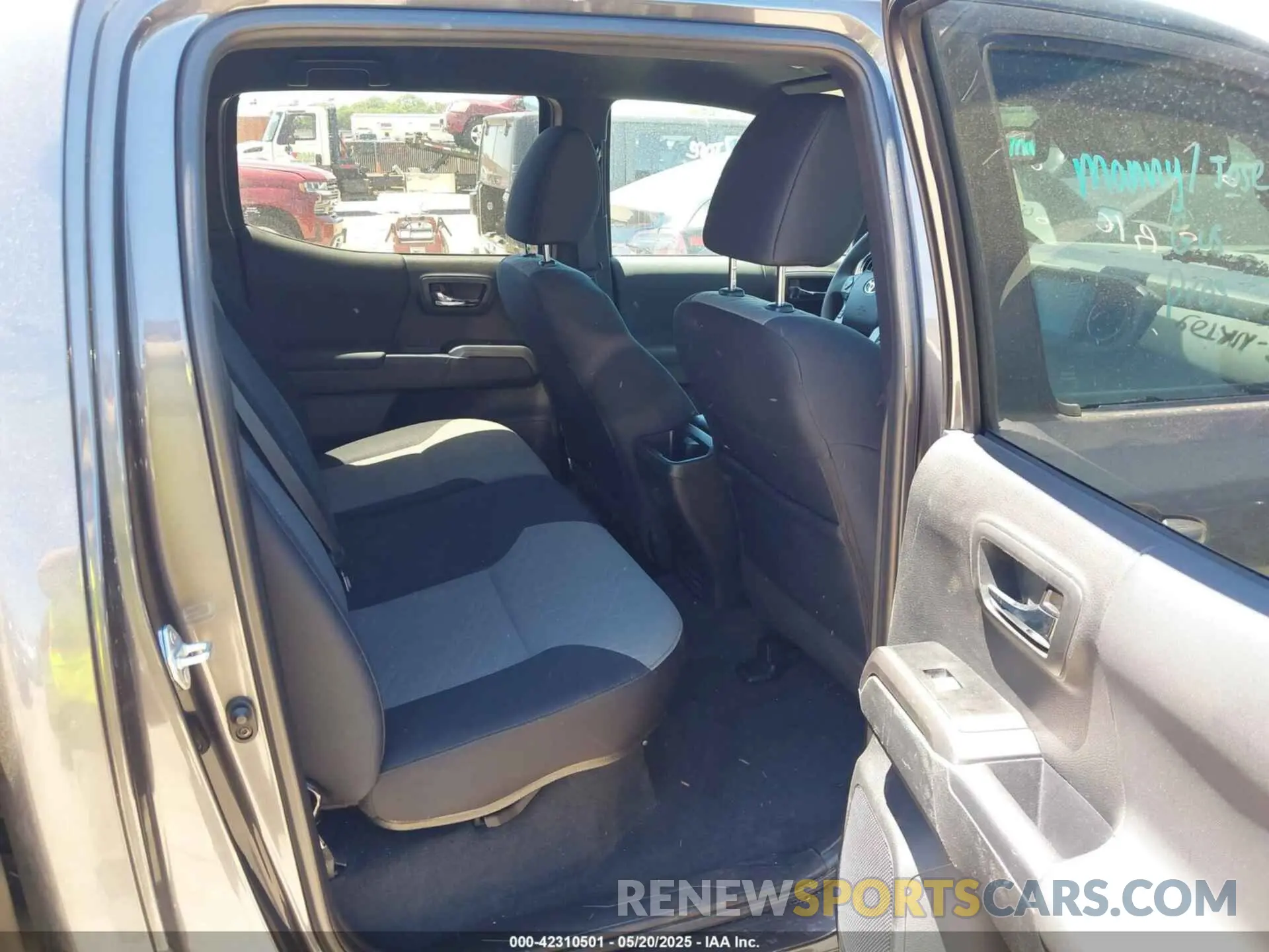 8 Photograph of a damaged car 3TYCZ5ANXPT167858 TOYOTA TACOMA 2023