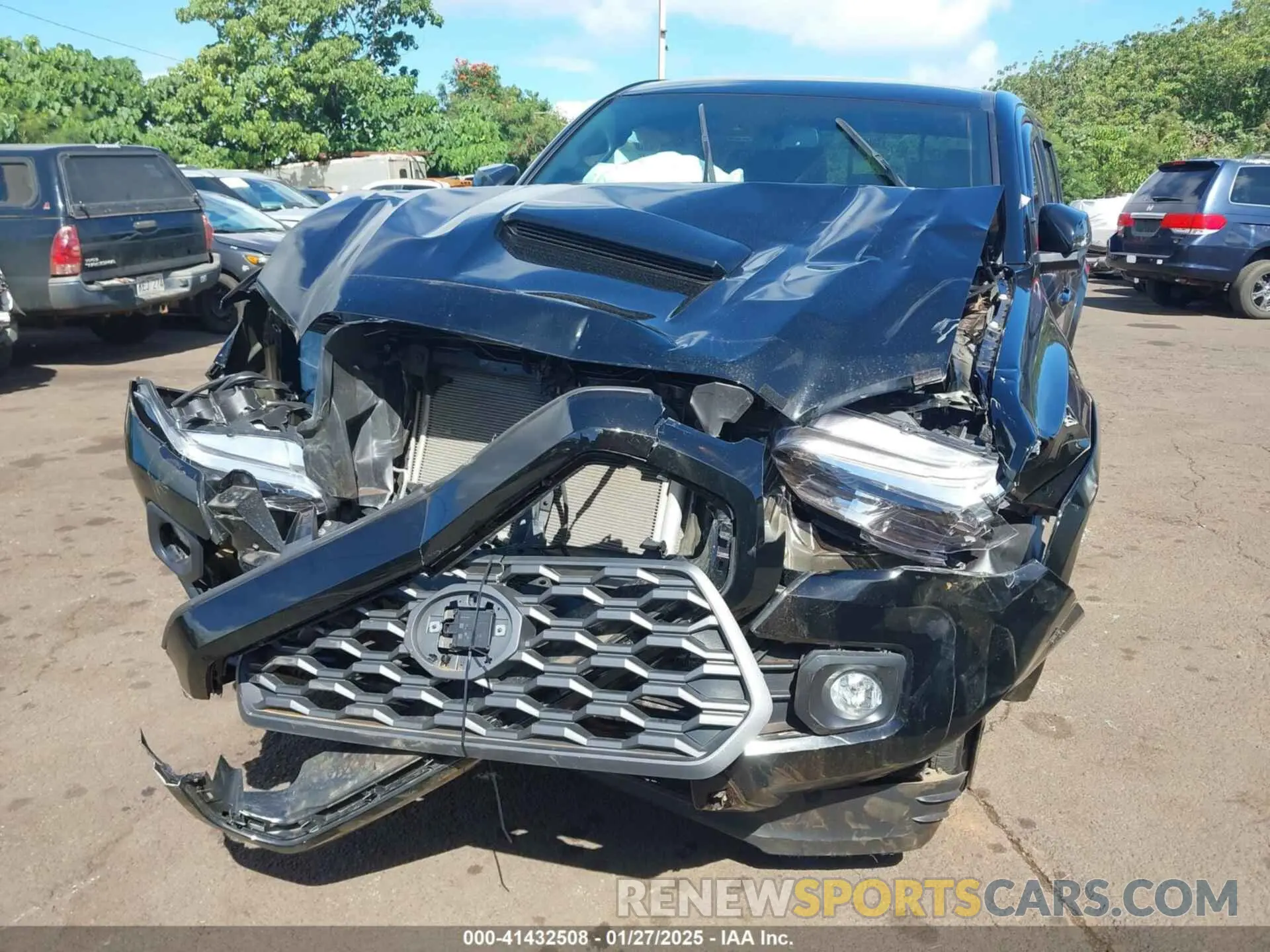 6 Photograph of a damaged car 3TYDZ5BN0PT021200 TOYOTA TACOMA 2023
