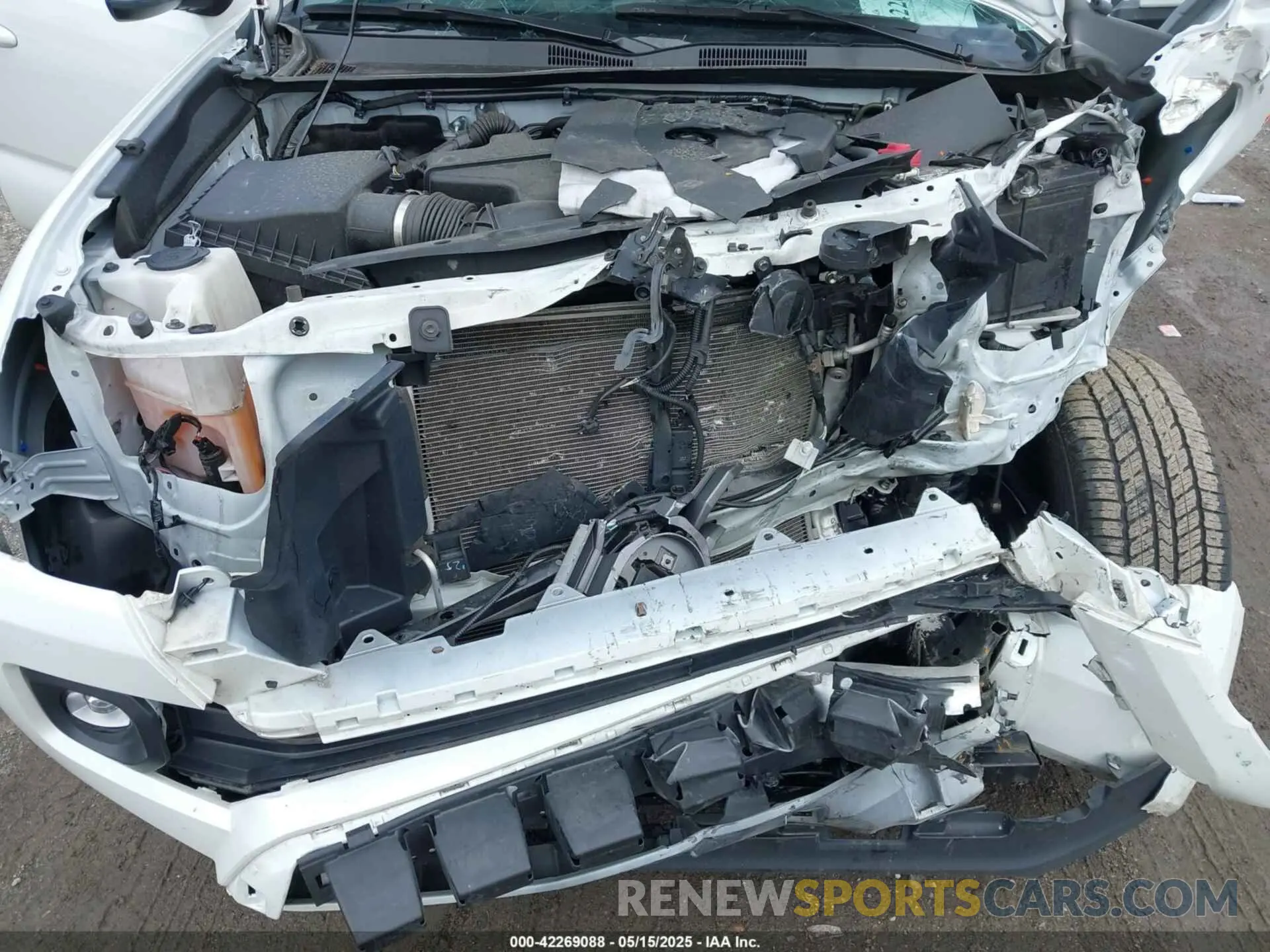 10 Photograph of a damaged car 3TYDZ5BN2PT025684 TOYOTA TACOMA 2023