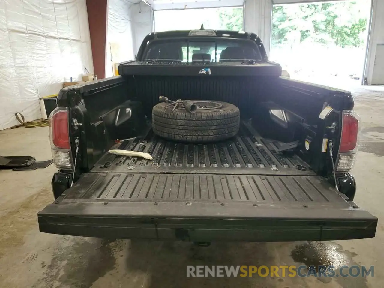 6 Фотография поврежденного автомобиля 3TYDZ5BN2PT035616 TOYOTA TACOMA 2023