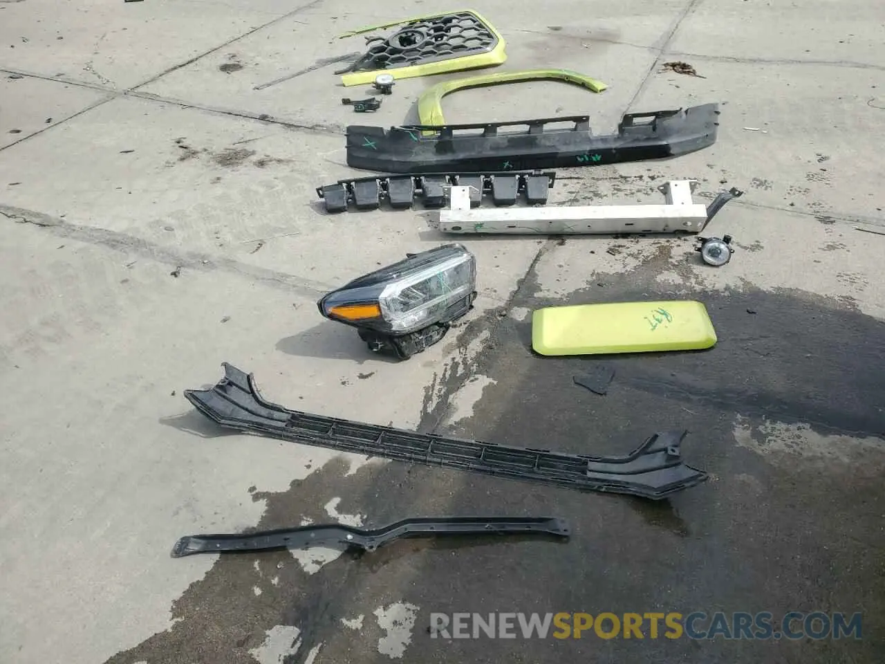 12 Photograph of a damaged car 3TYDZ5BN8PT018237 TOYOTA TACOMA 2023