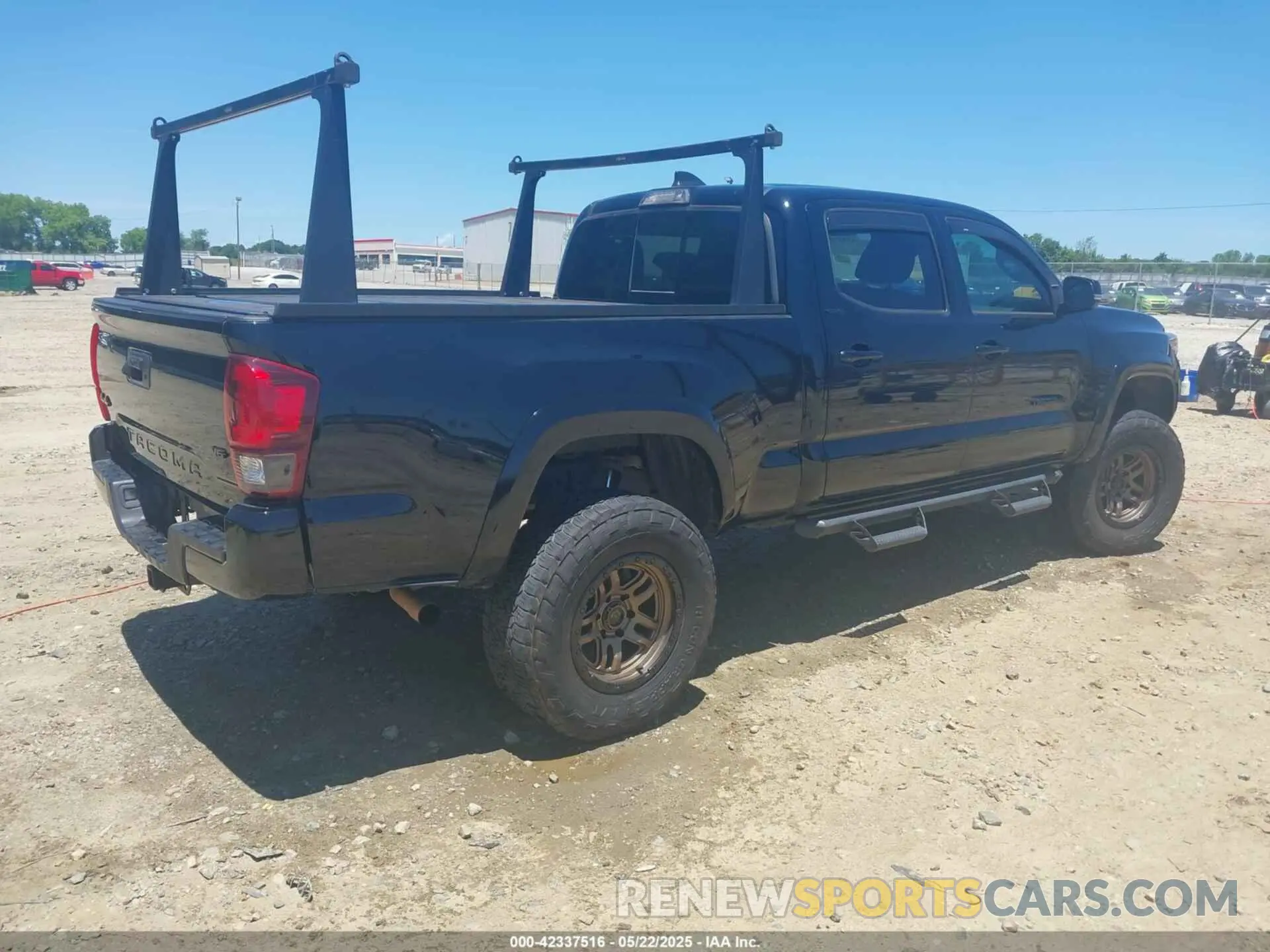 4 Photograph of a damaged car 3TYDZ5BN9PT020319 TOYOTA TACOMA 2023