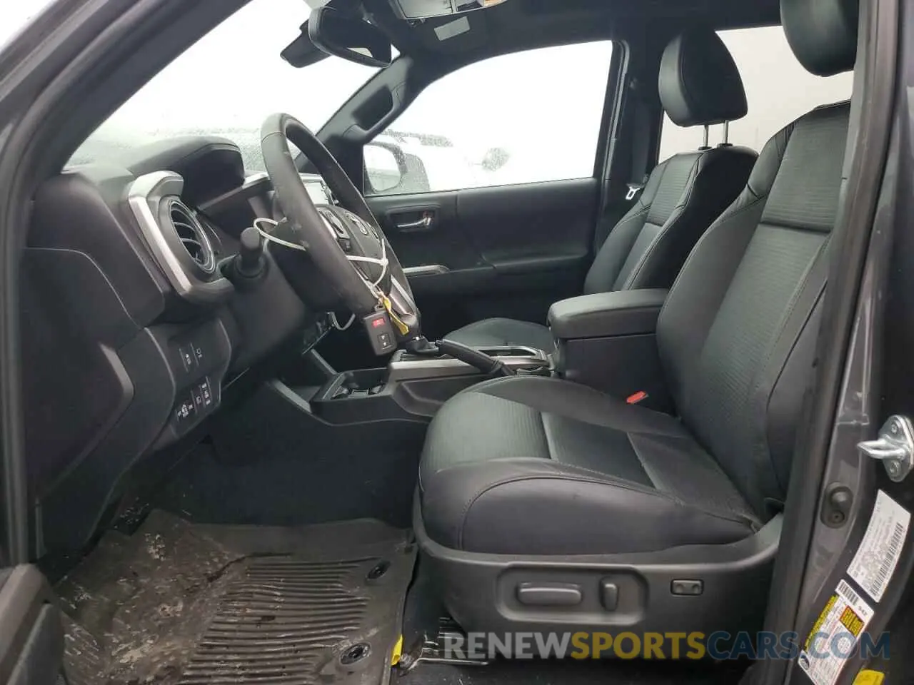 7 Photograph of a damaged car 3TYGZ5ANXPT165514 TOYOTA TACOMA 2023