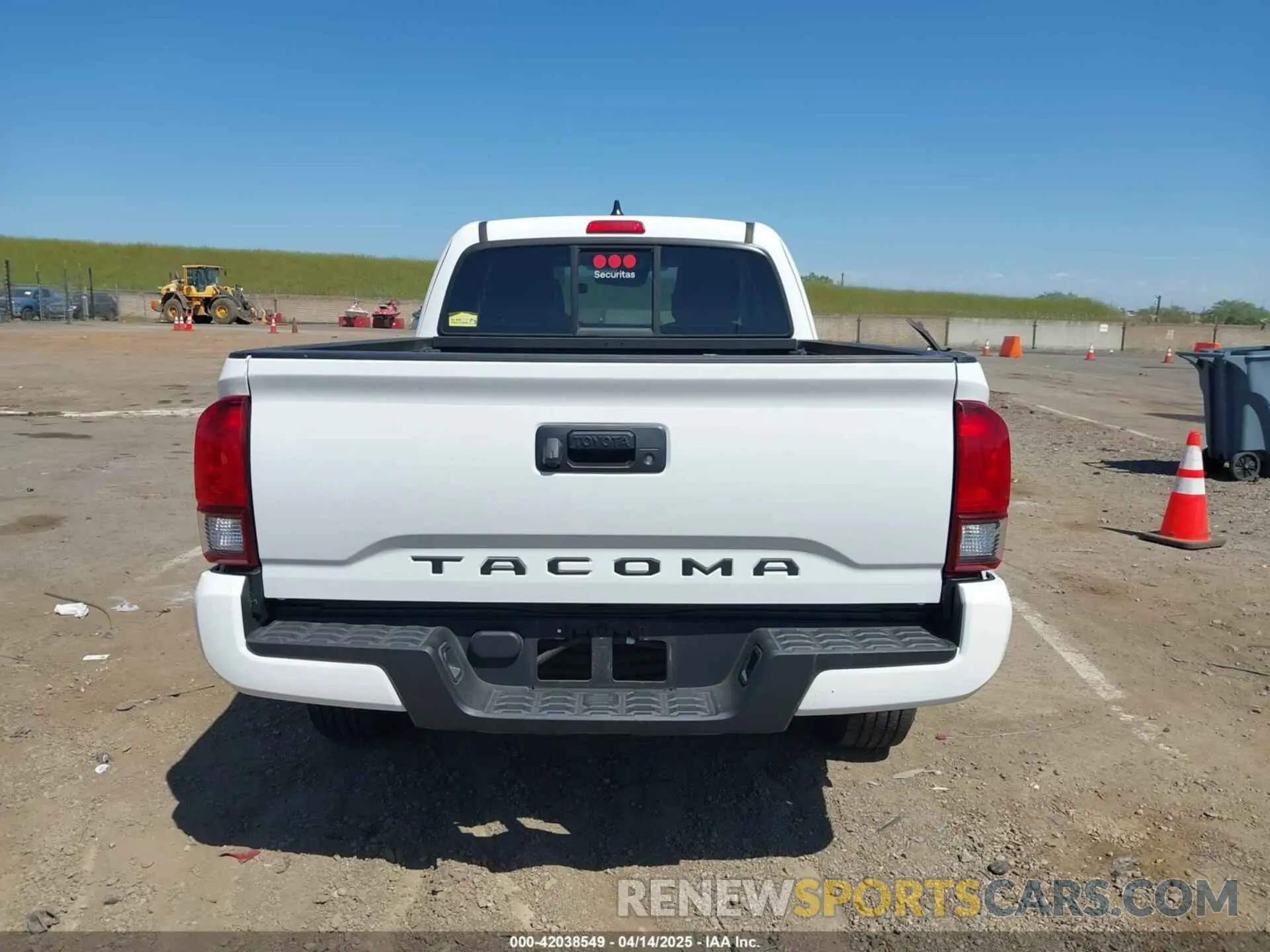 17 Фотография поврежденного автомобиля 3TYRX5GN5PT069280 TOYOTA TACOMA 2023