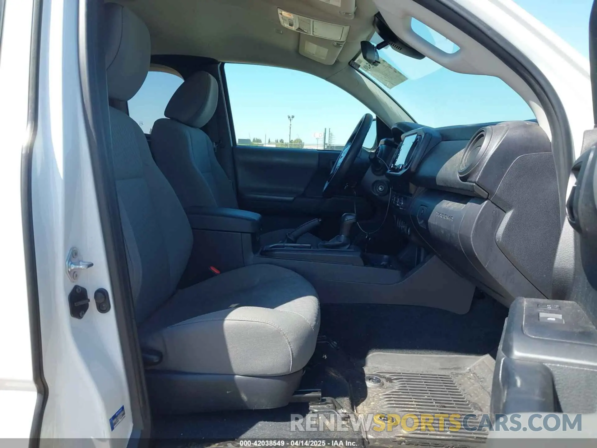 5 Фотография поврежденного автомобиля 3TYRX5GN5PT069280 TOYOTA TACOMA 2023