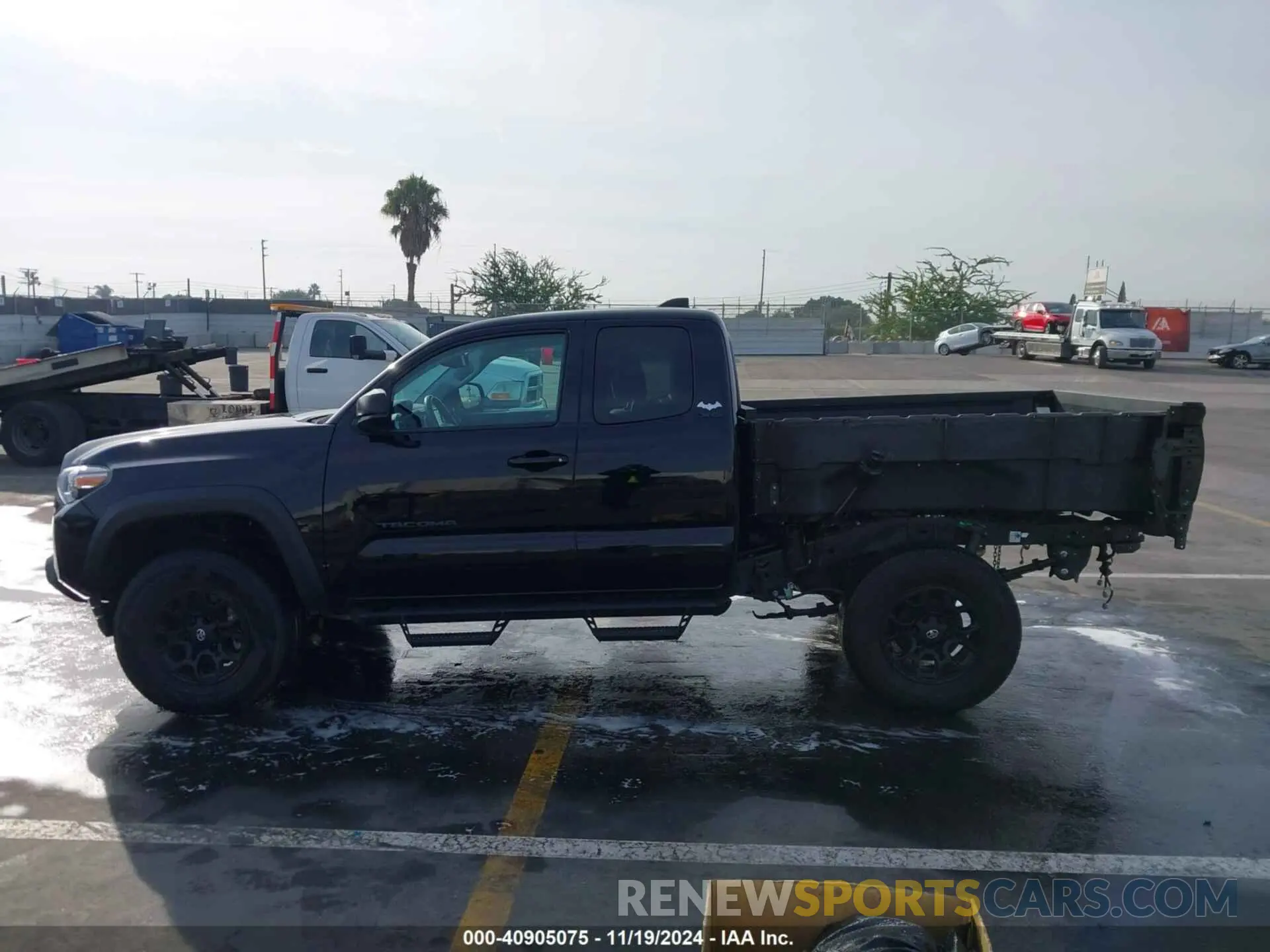15 Photograph of a damaged car 3TYRZ5CN0PT025235 TOYOTA TACOMA 2023