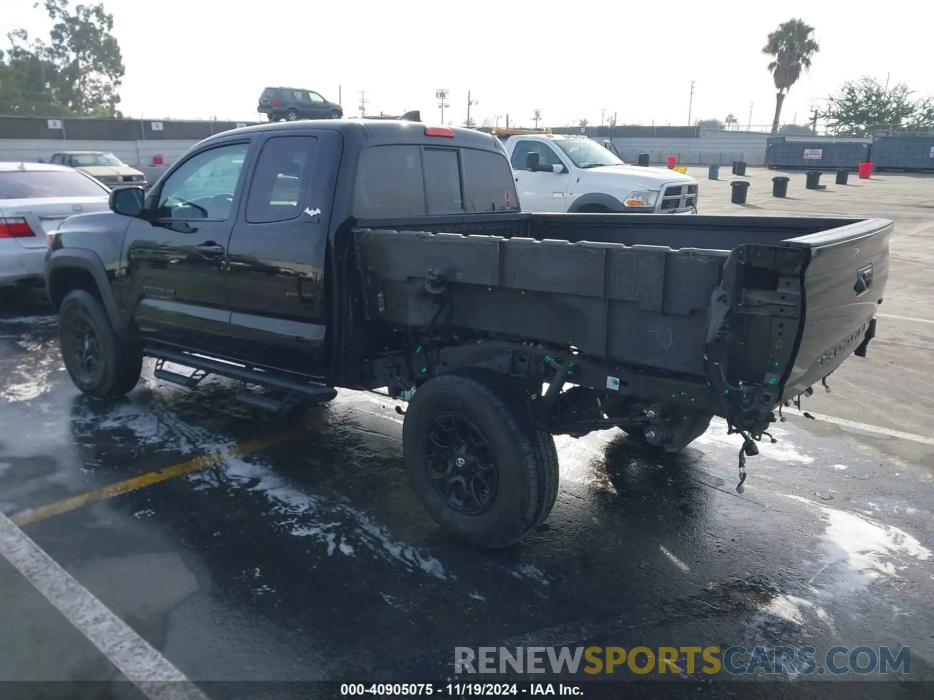 3 Photograph of a damaged car 3TYRZ5CN0PT025235 TOYOTA TACOMA 2023