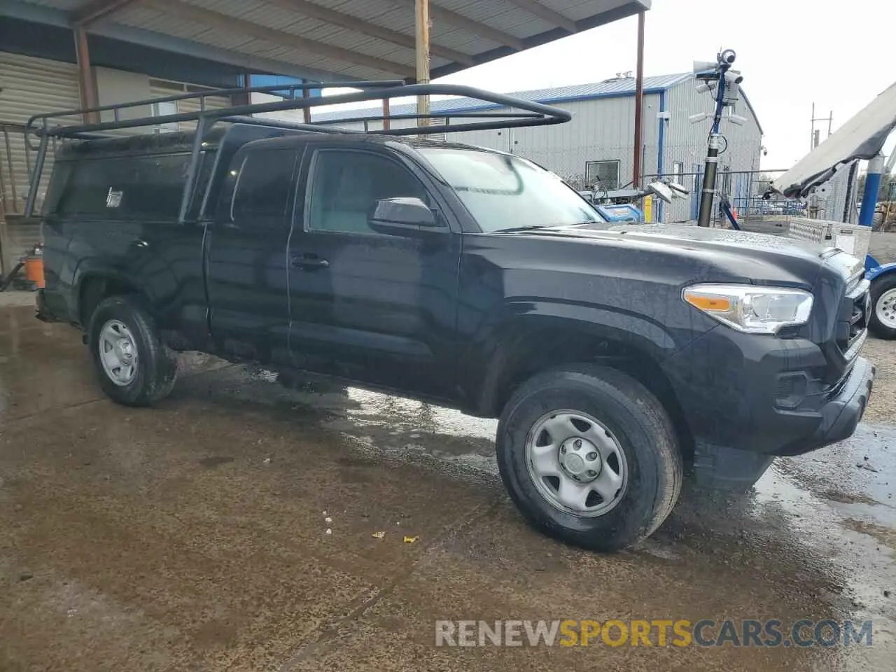 4 Photograph of a damaged car 3TYRZ5CN3PT031949 TOYOTA TACOMA 2023