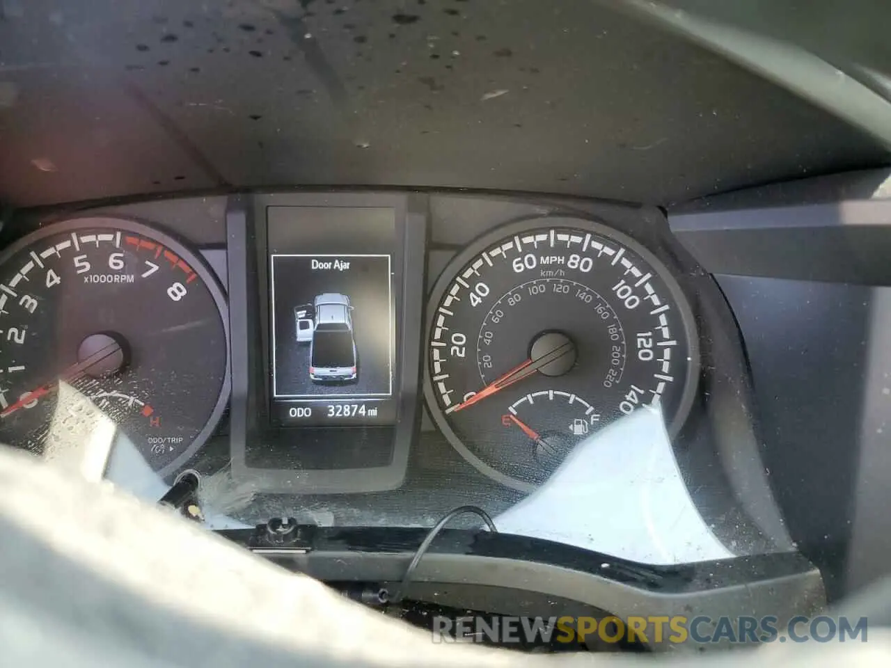 9 Photograph of a damaged car 3TYRZ5CNXPT026120 TOYOTA TACOMA 2023
