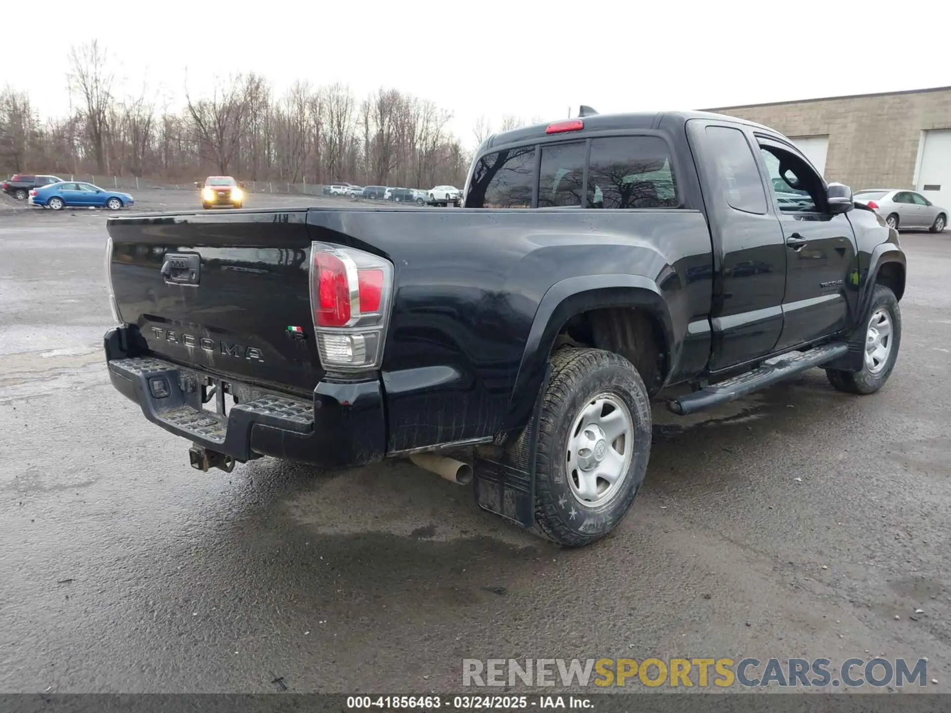 4 Photograph of a damaged car 3TYSZ5AN4PT116156 TOYOTA TACOMA 2023