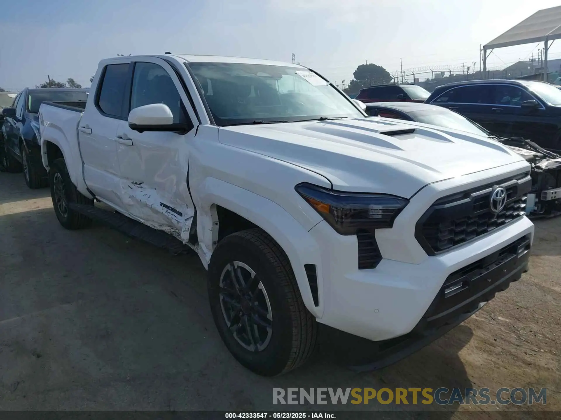 1 Фотография поврежденного автомобиля 3TMKB5FN3RM005643 TOYOTA TACOMA 2024