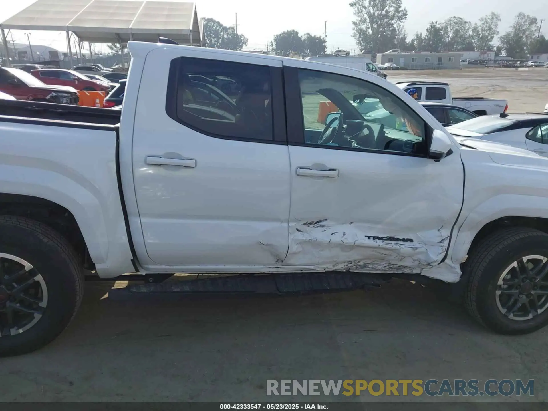 13 Фотография поврежденного автомобиля 3TMKB5FN3RM005643 TOYOTA TACOMA 2024