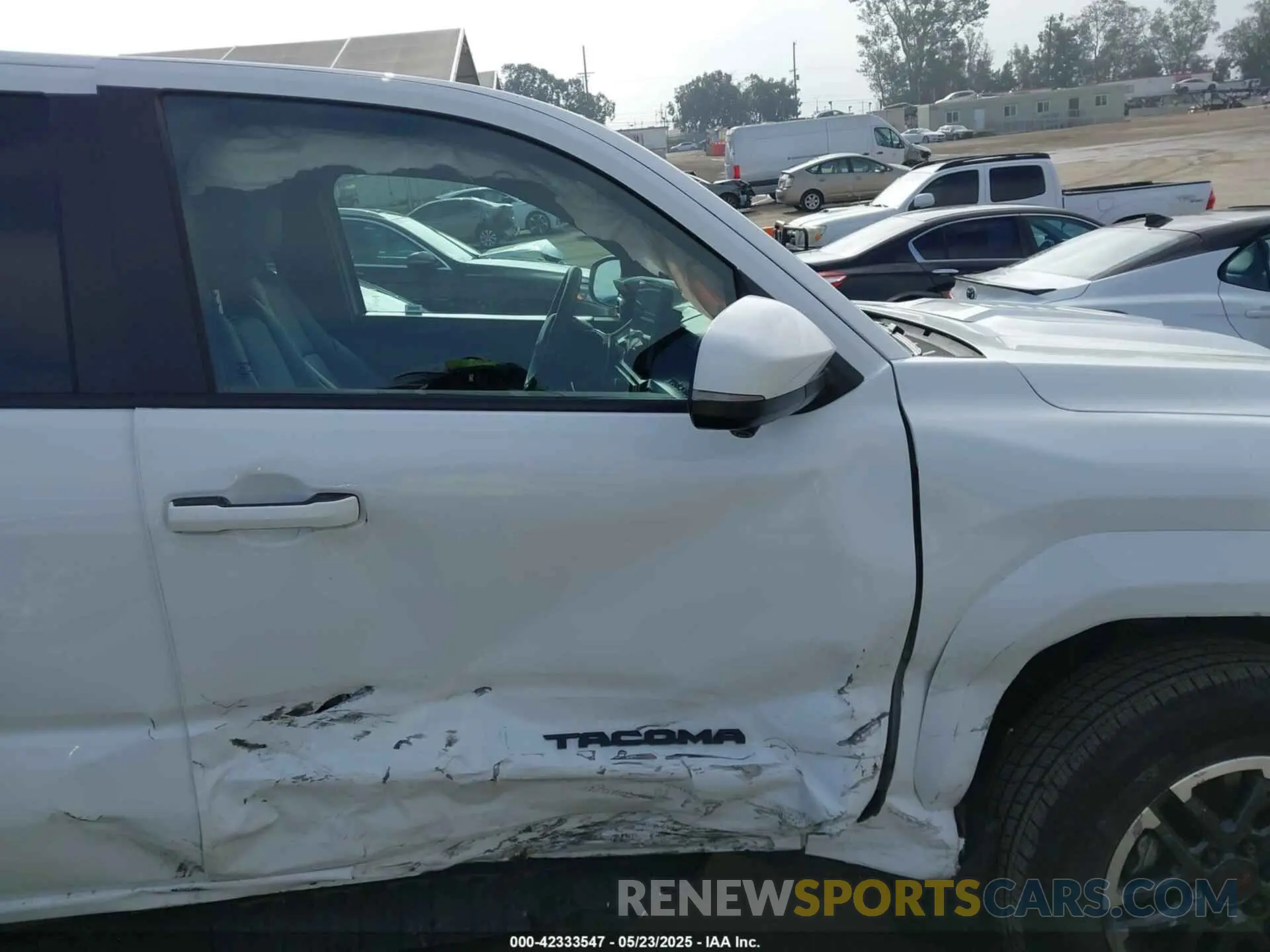 6 Фотография поврежденного автомобиля 3TMKB5FN3RM005643 TOYOTA TACOMA 2024