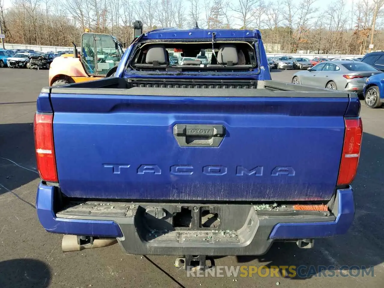 6 Фотография поврежденного автомобиля 3TMKB5FN3RM011183 TOYOTA TACOMA 2024