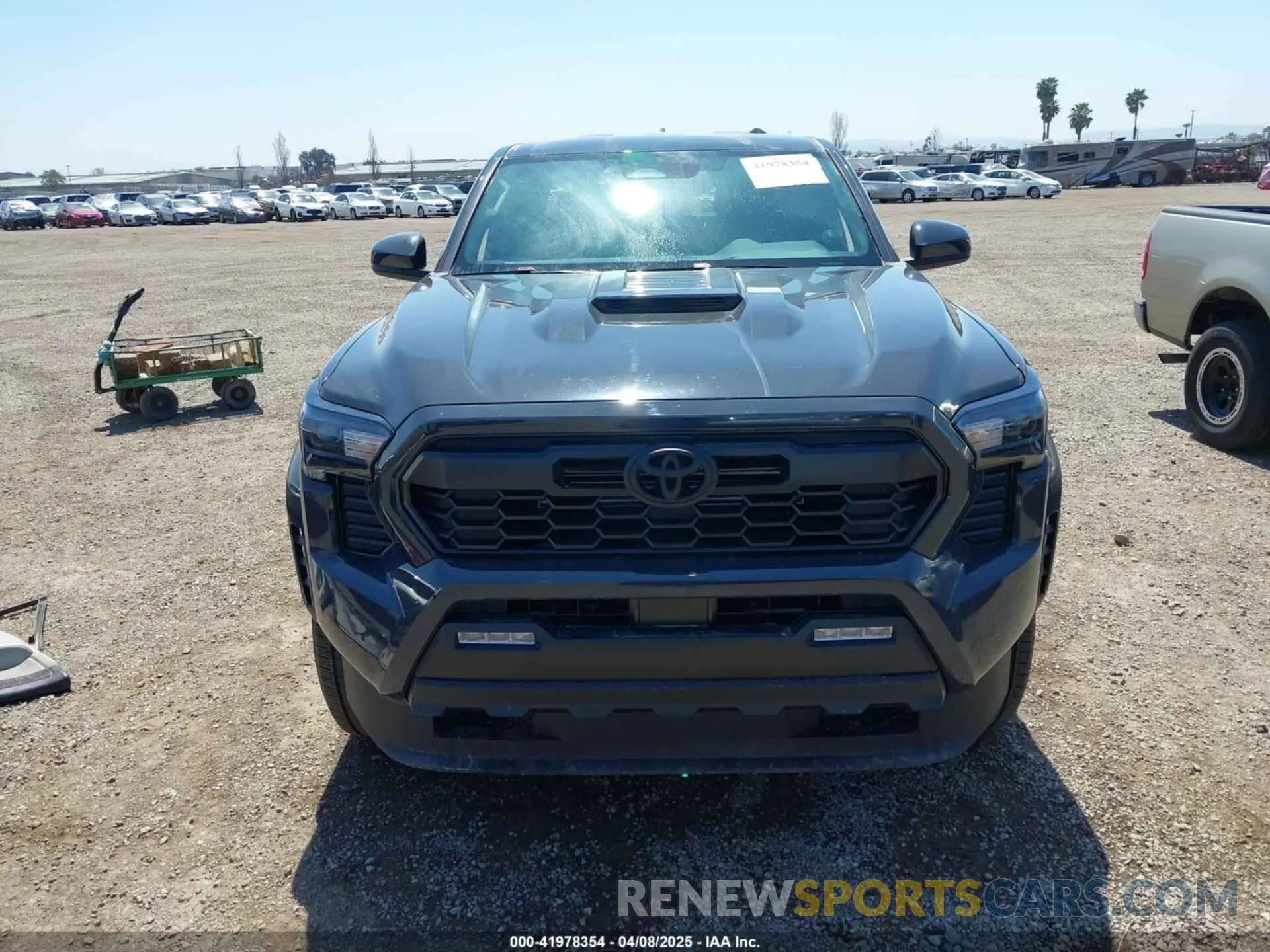 11 Фотография поврежденного автомобиля 3TMKB5FN6RM019245 TOYOTA TACOMA 2024