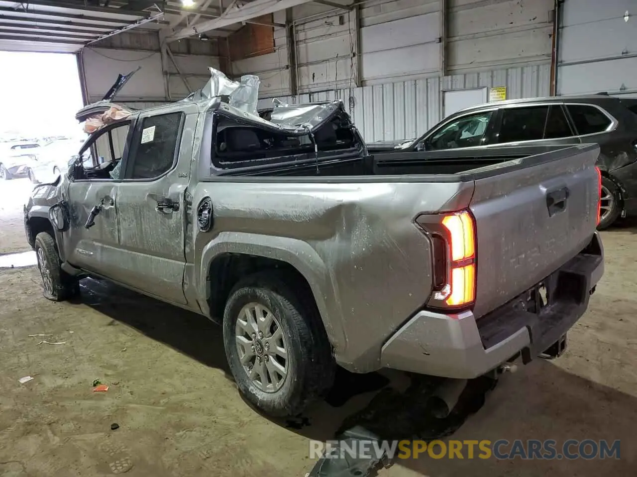 2 Фотография поврежденного автомобиля 3TMKB5FN8RM011258 TOYOTA TACOMA 2024
