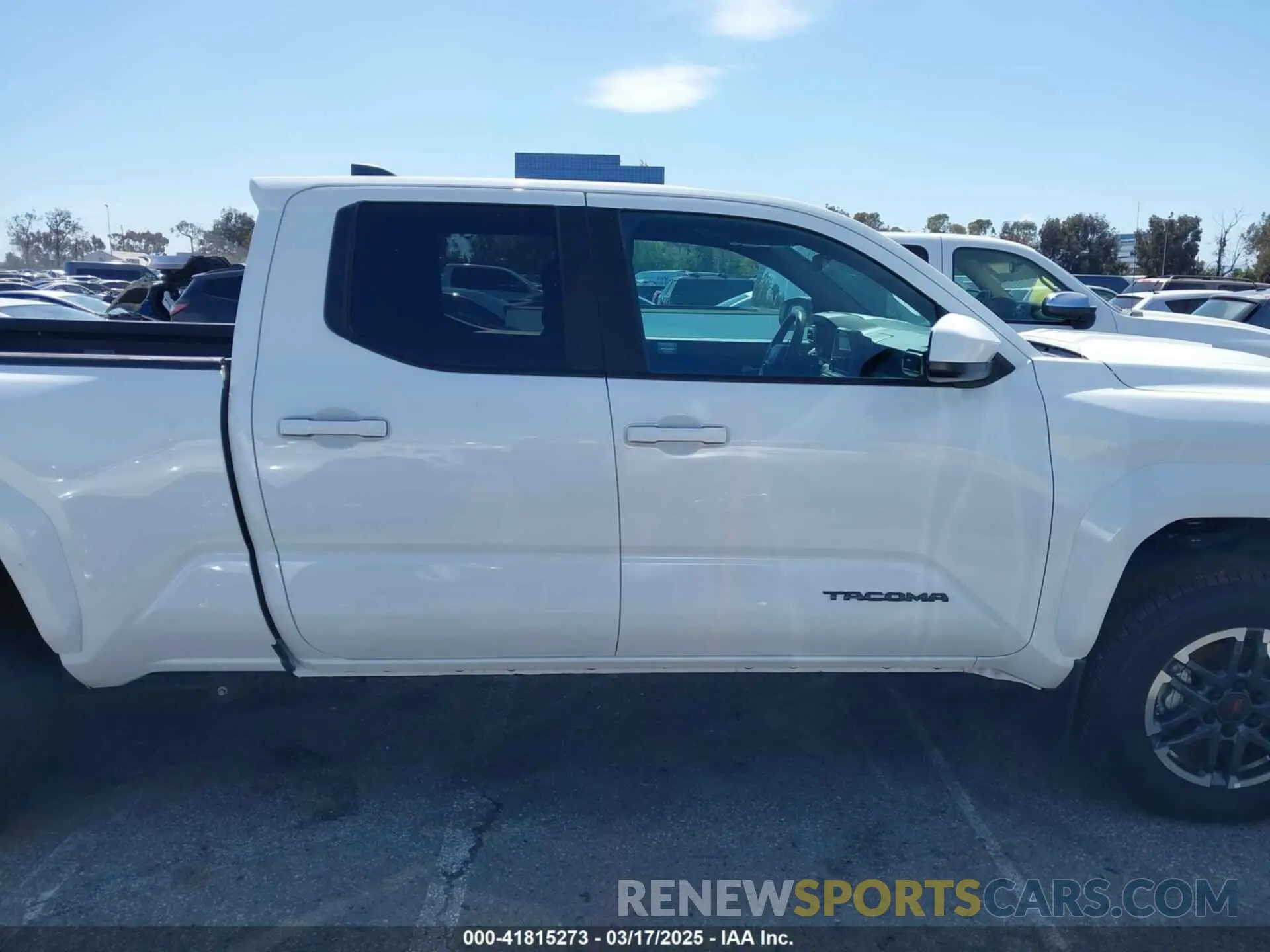 13 Photograph of a damaged car 3TMLB5FN4RM001878 TOYOTA TACOMA 2024